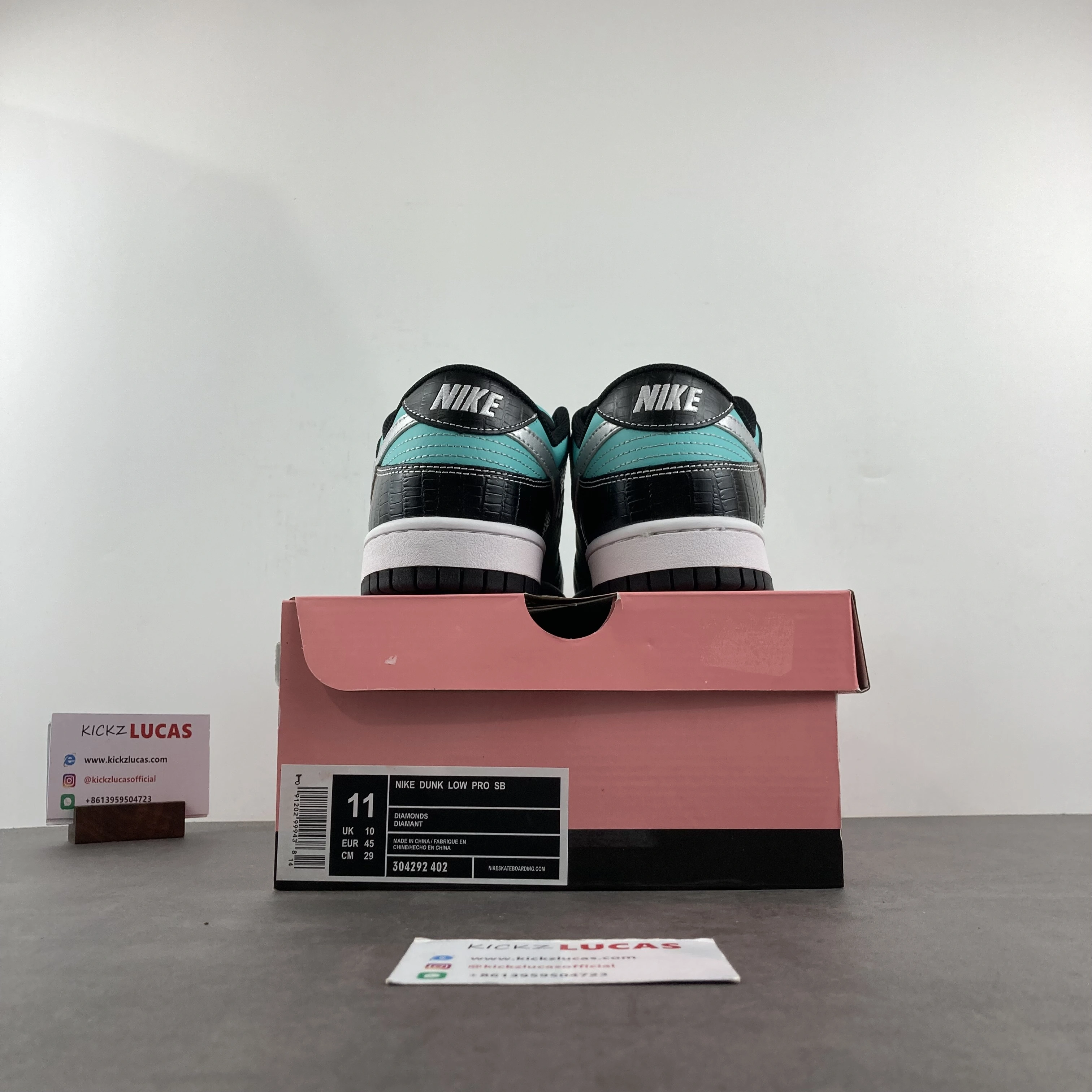 SB Dunk Low Diamond Supply Co. Aqua Blue Style 304292- AllSeason 225