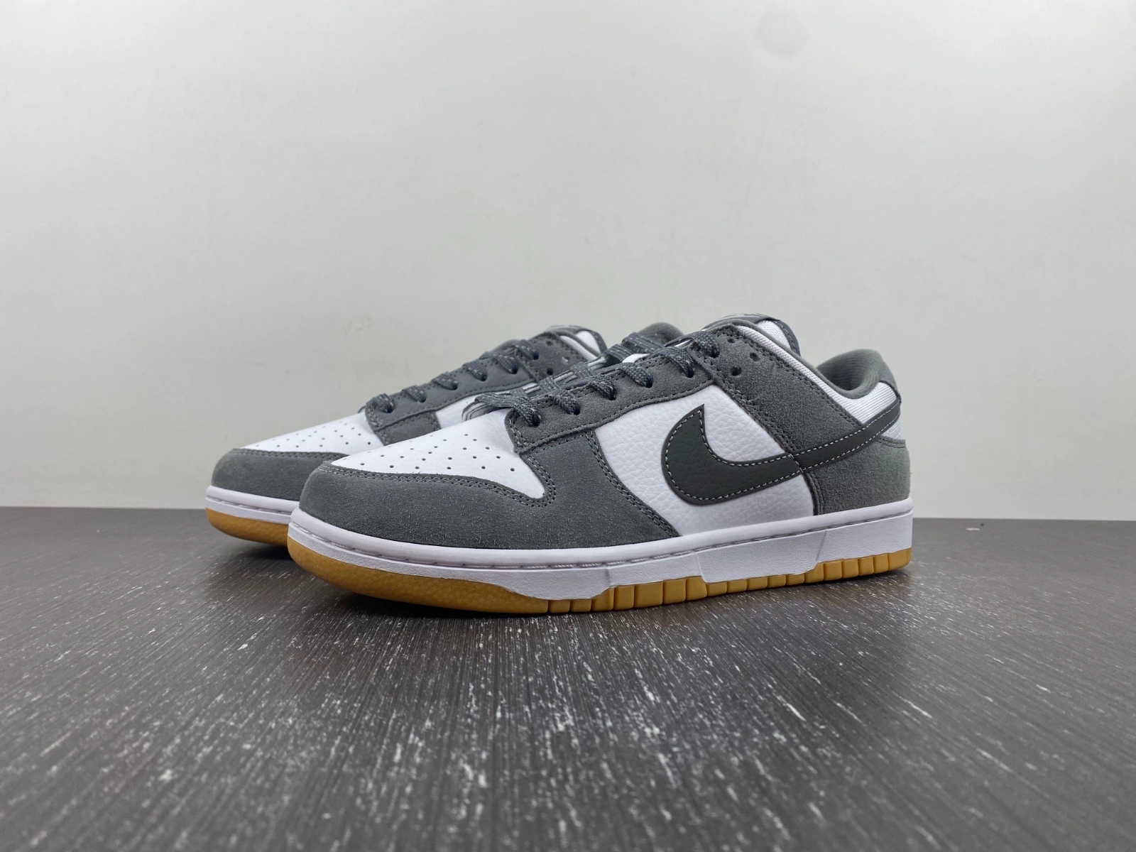 SB Dunk Low Gery Gum FV0389- AllSeason 124