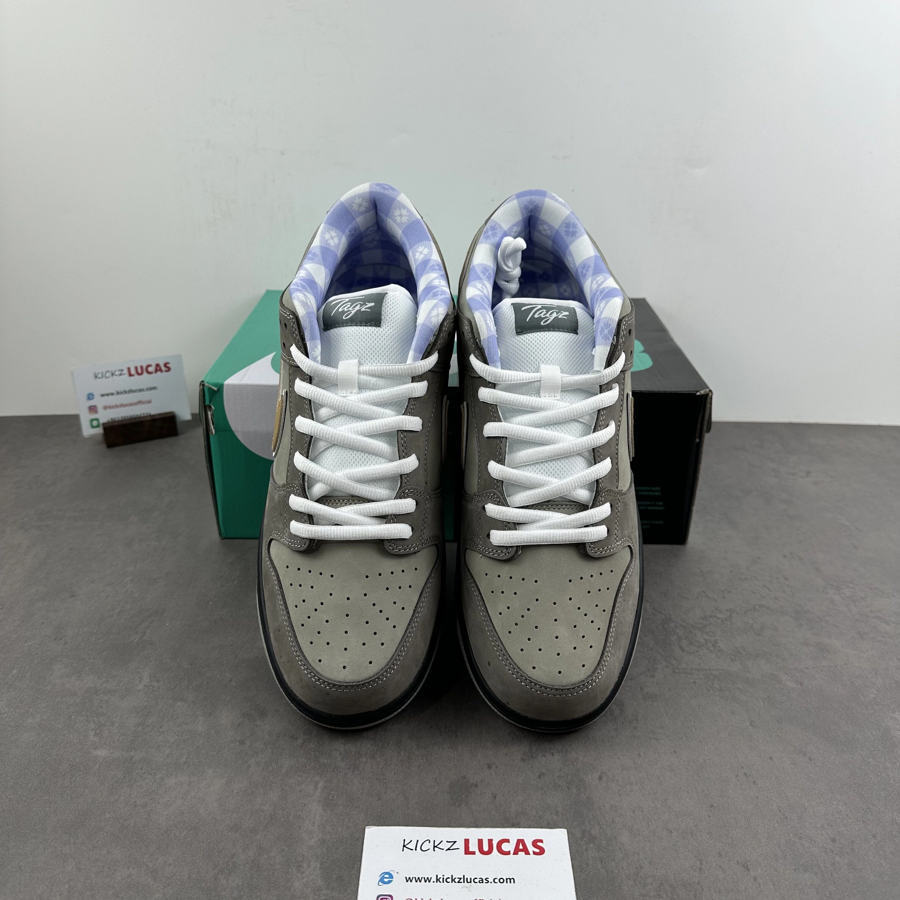 SB Dunk Low Grey Lobster BV1310- Bold 101
