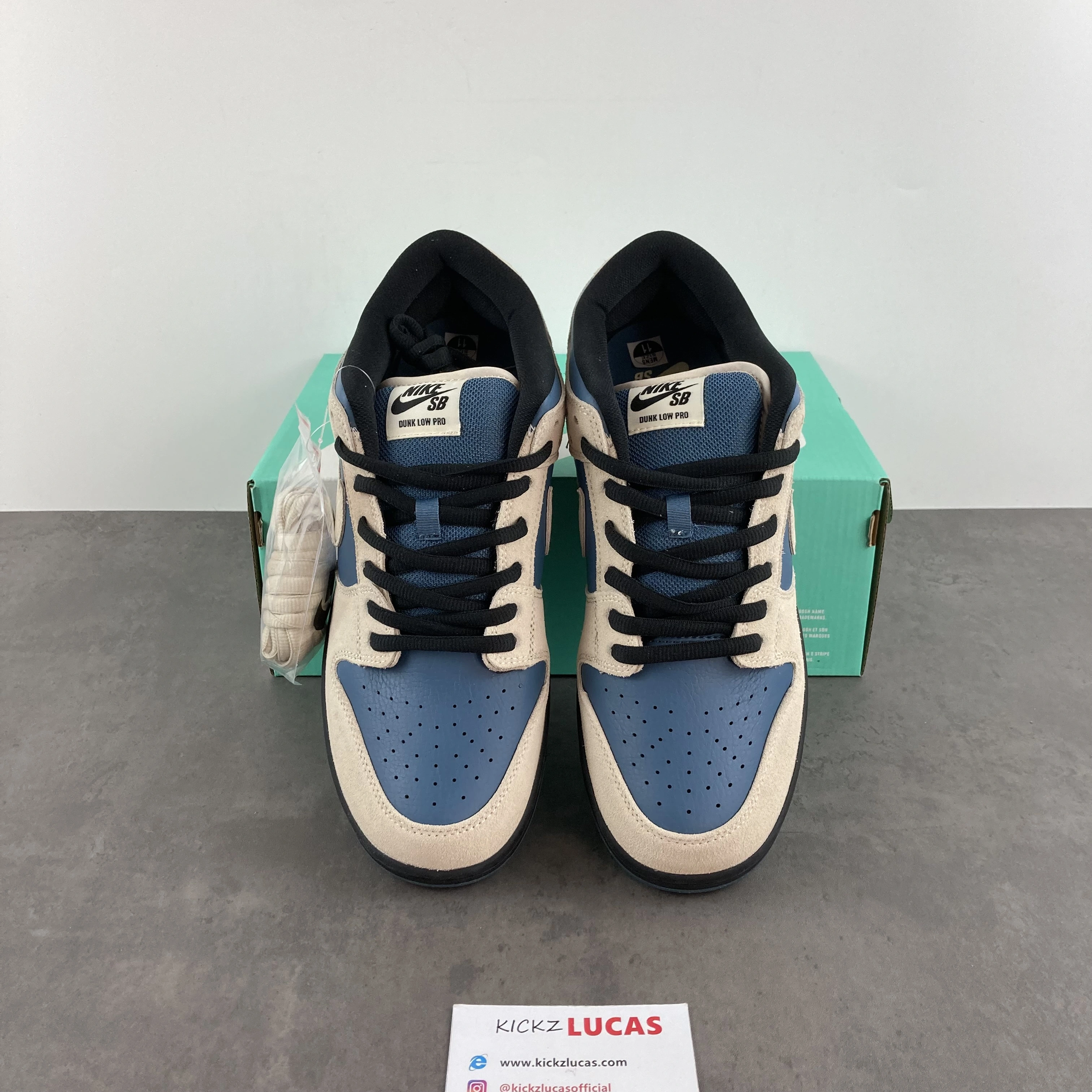 SB Dunk Low Light Cream Thunderstorm BQ6817- Versatile 329