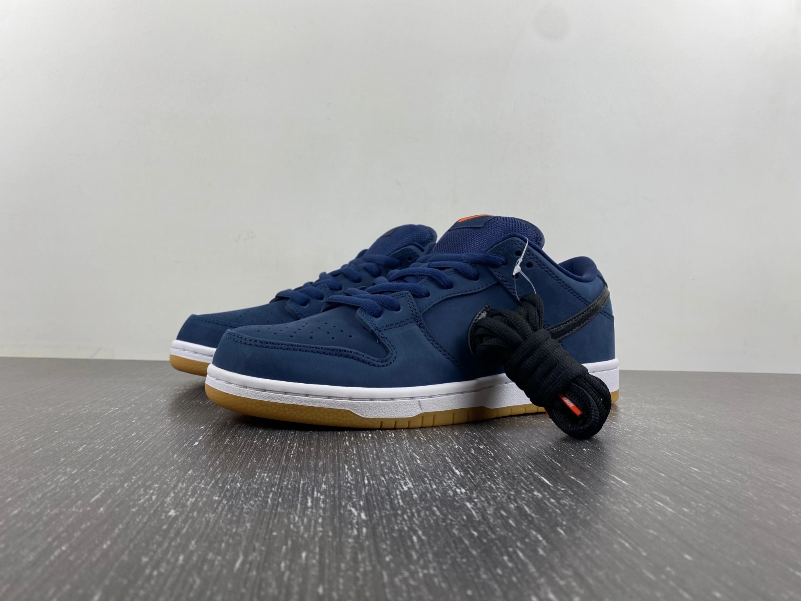 SB Dunk Low Navy Black Gum CW7463- Lightweight 78