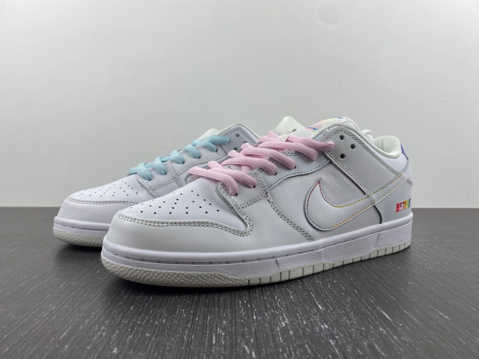 SB Dunk Low Pro Be True DR4876- Resilient 273