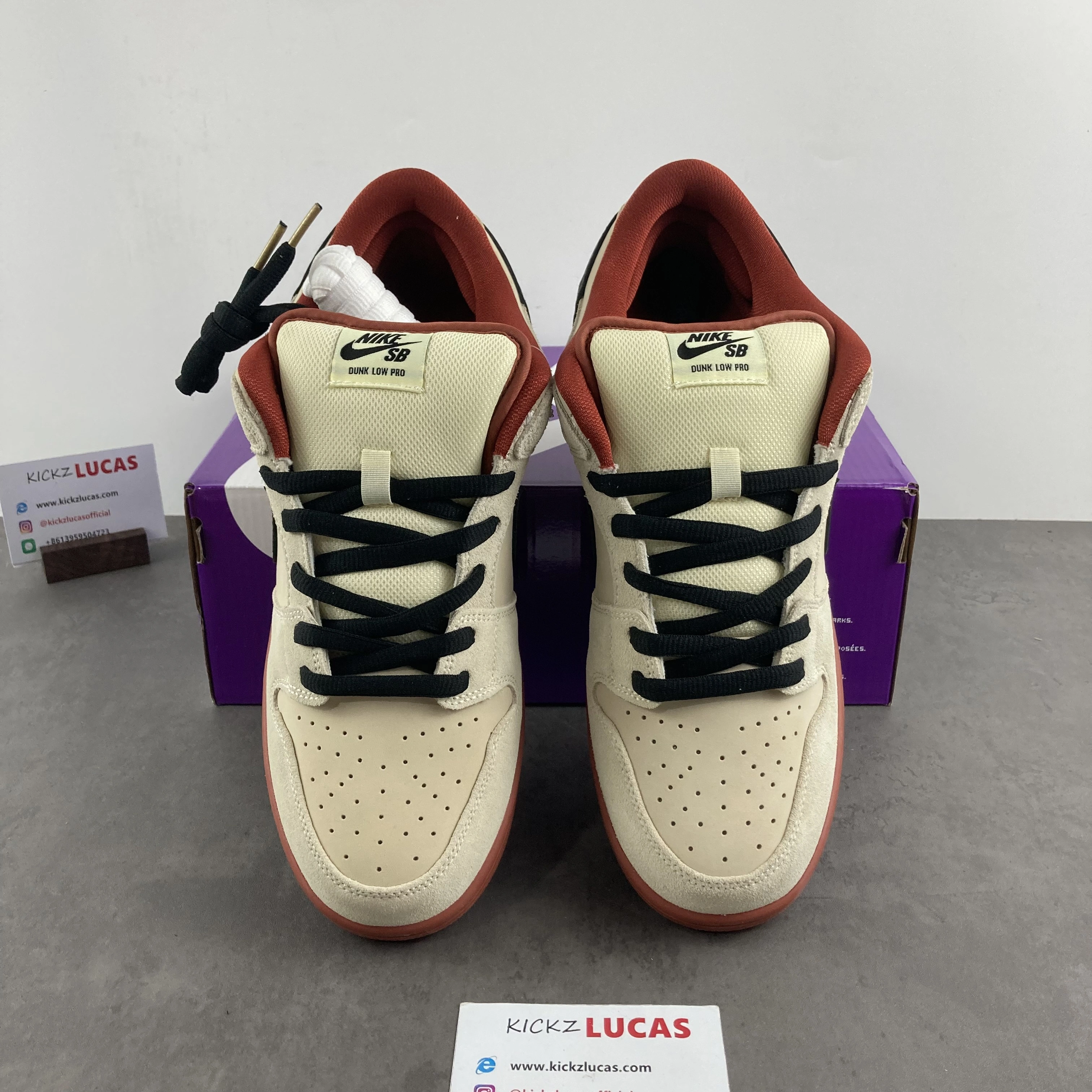 Comfortable SB Dunk Low Pro Hennessy BQ6817- 557