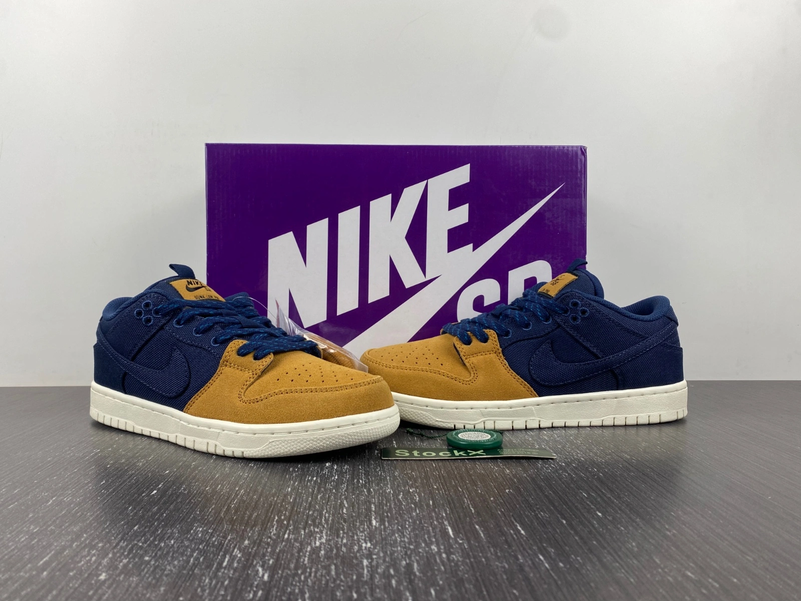SB Dunk Low Pro PRM 90s Backpack DX6775- Youthful 147