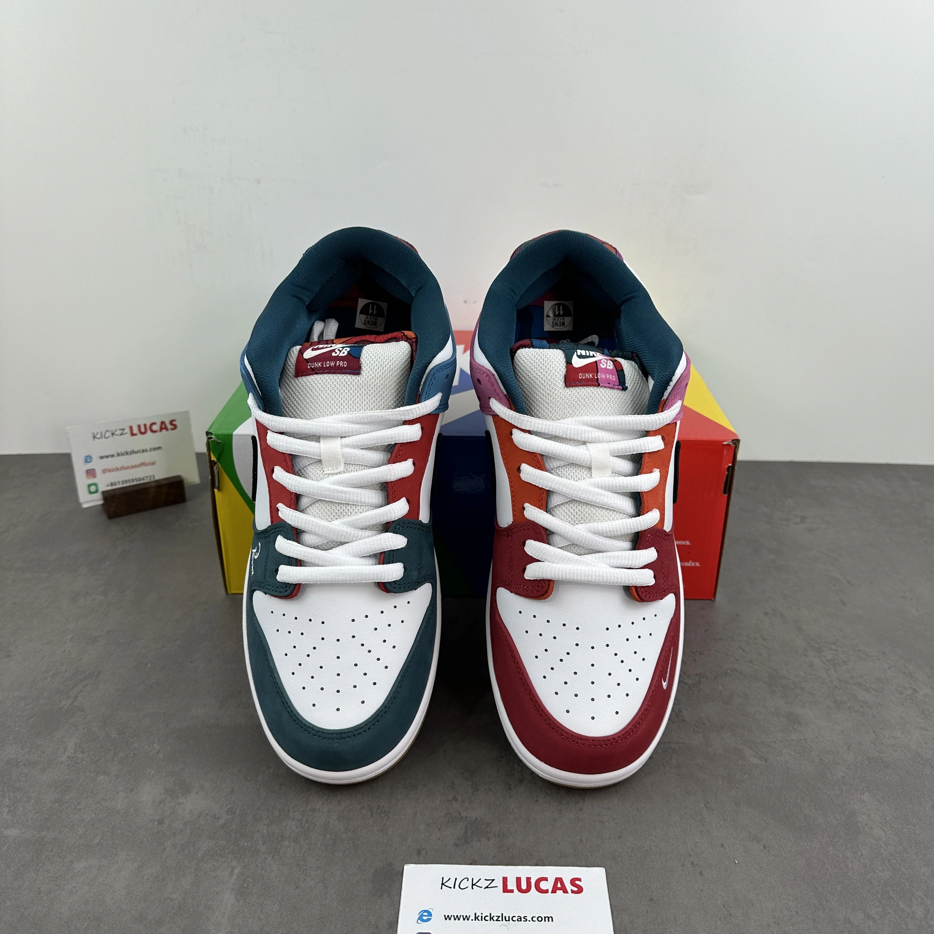 SB Dunk Low Pro QS Parra (Friends & Family) DH7695- EasyCare 558