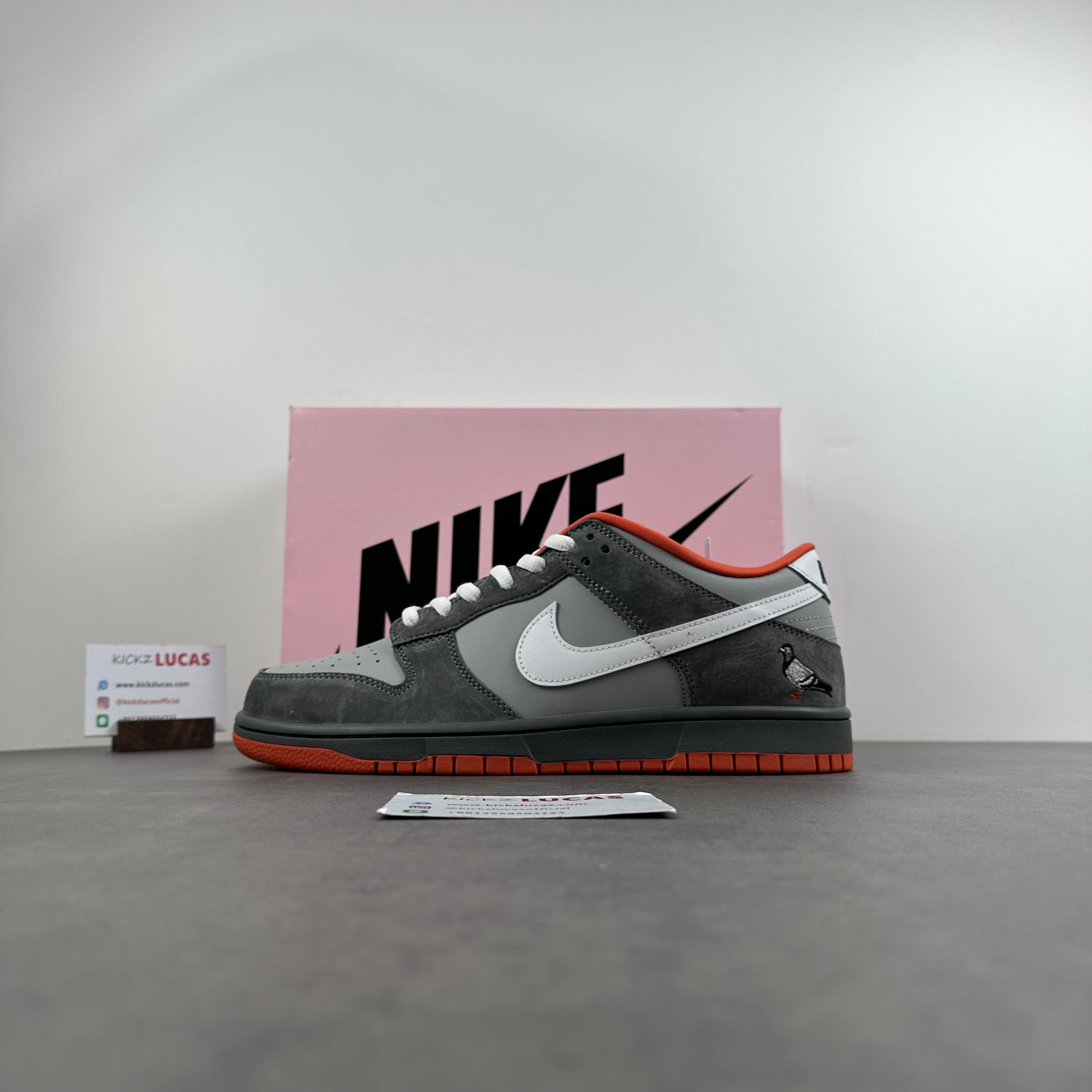 ZeroBulk SB Dunk Low Staple NYC Pigeon 304292- 119