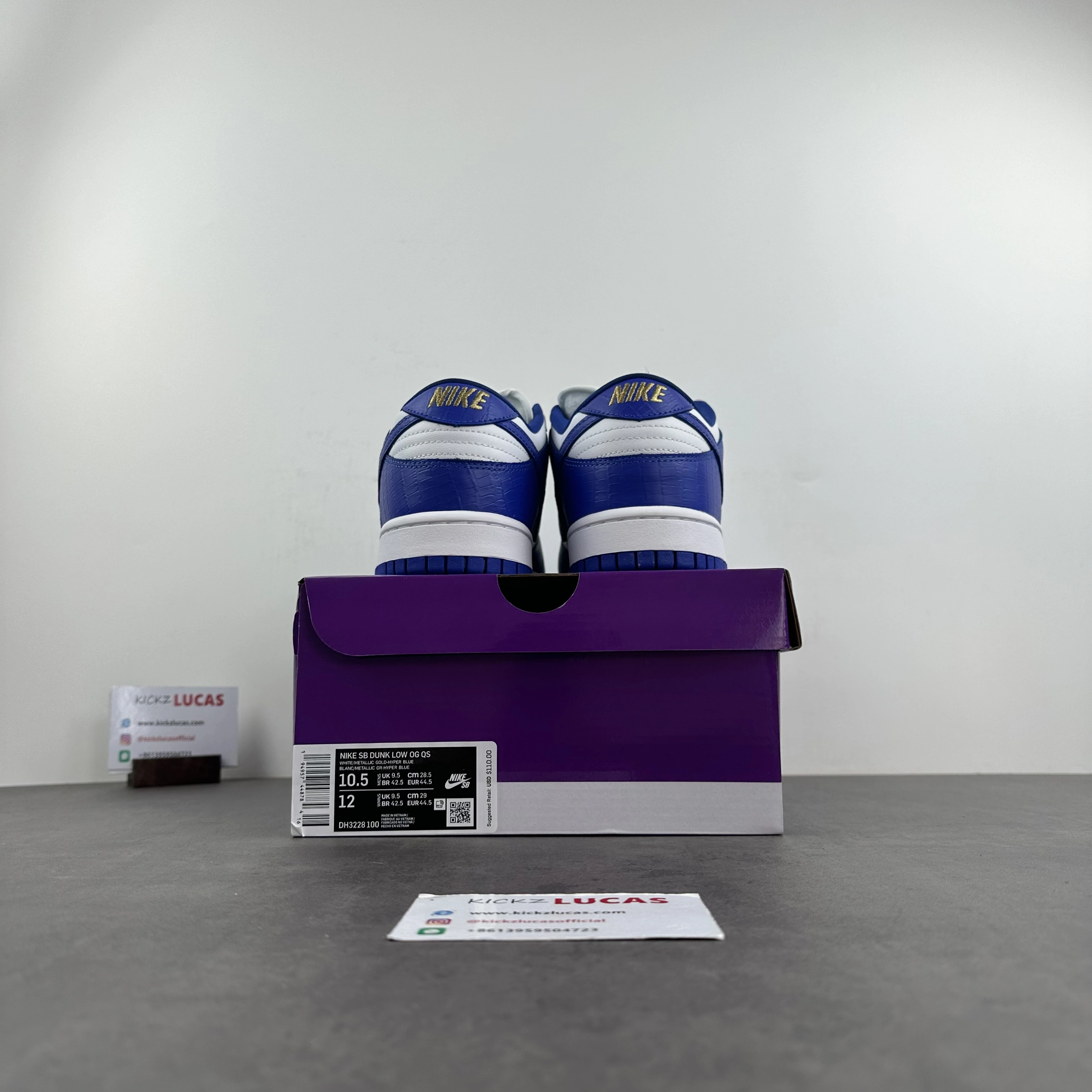 Sophisticated SB Dunk Low Supreme Stars Hyper Royal DH3228- 630
