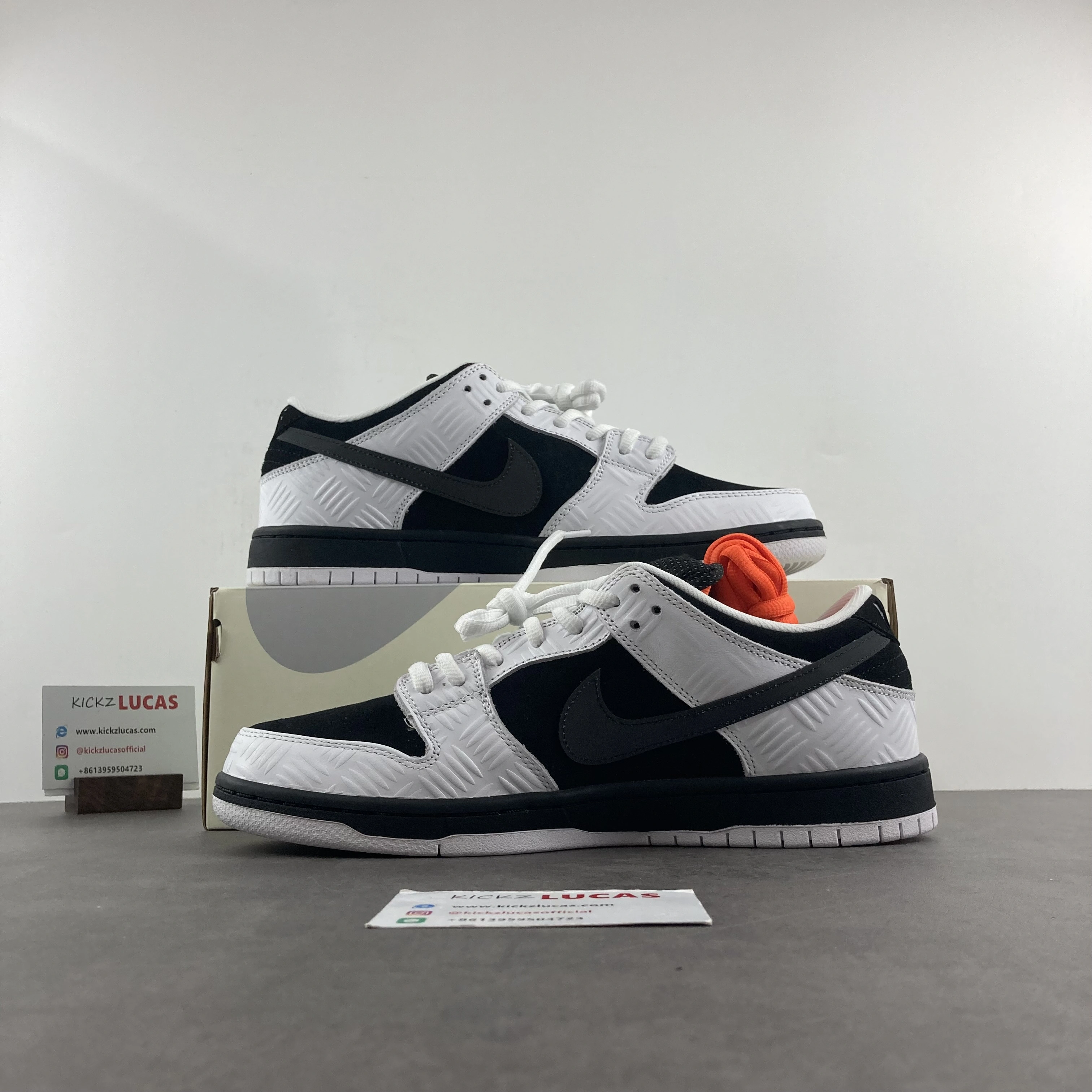 SB Dunk Low TIGHTBOOTH FD2629- Lightweight 99