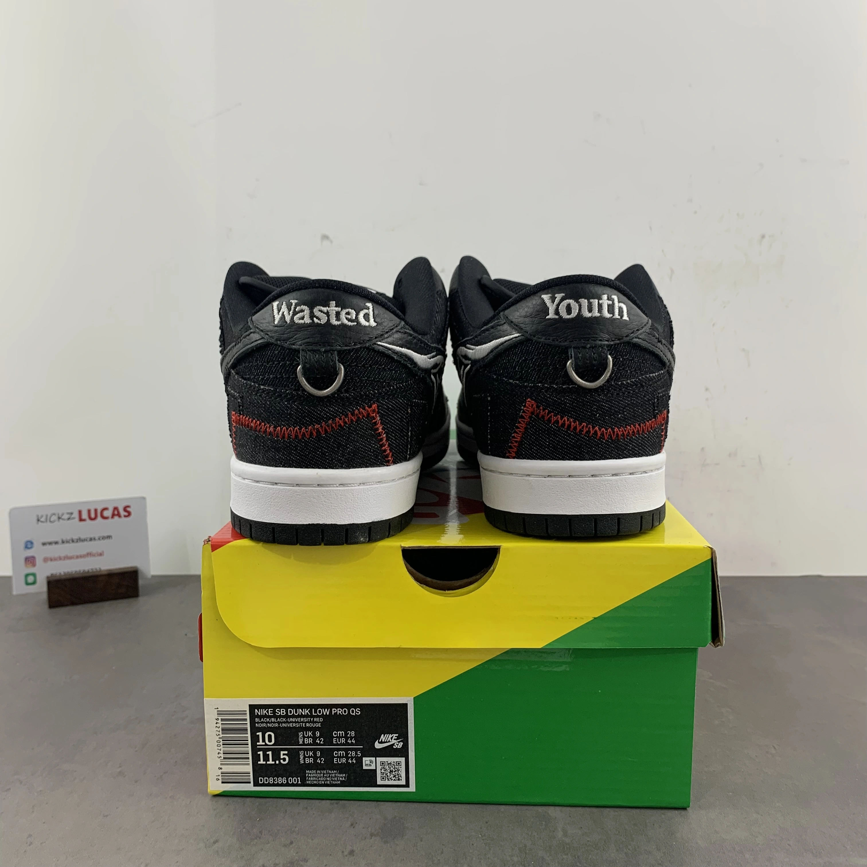 SB Dunk Low Wasted Youth DD8386- Trendsetting 392