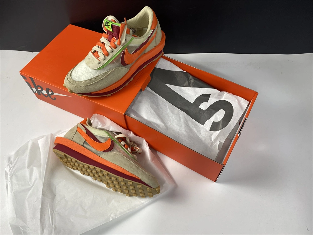 Sacai x Nike Vapor Waffle DailyWear 1194