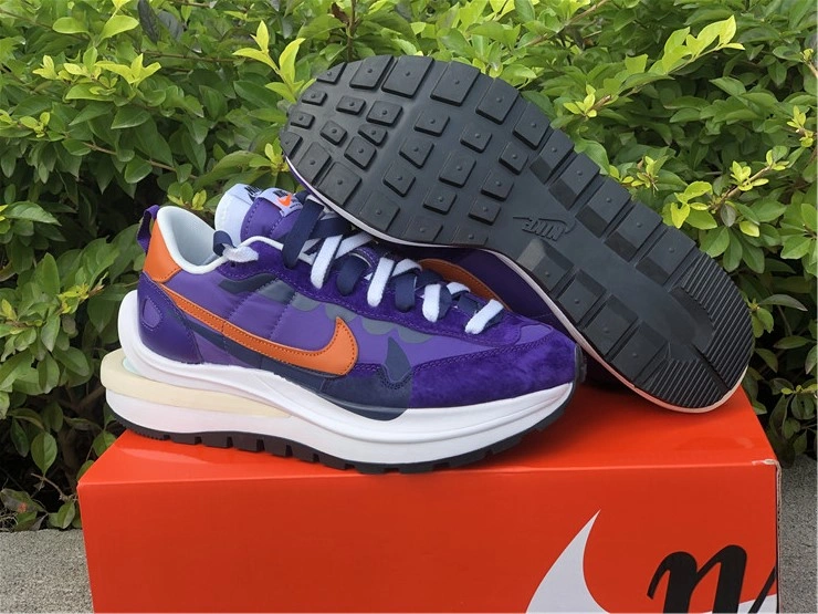 Sacai x Nike Vapor Waffle Supportive 1198