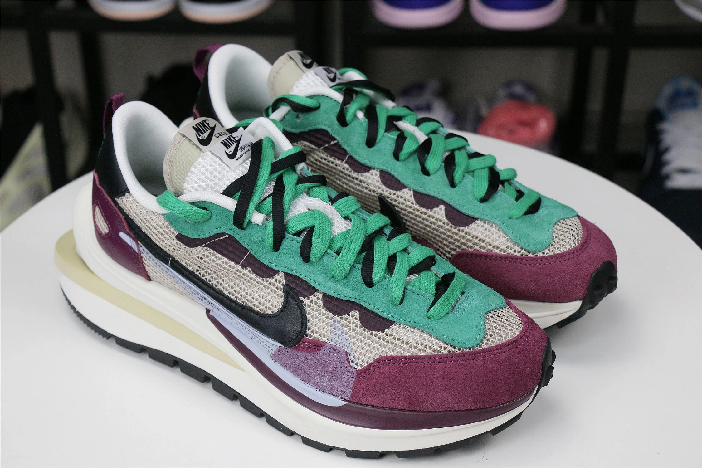 MoistureWicking Sacai x Nike 1211