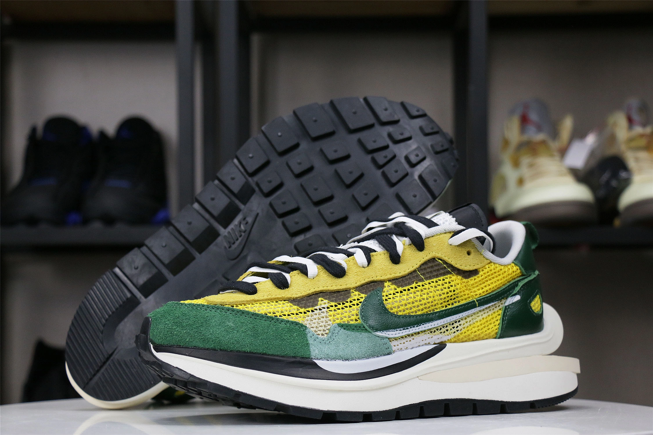Sacai x Nike Sustainable 1210