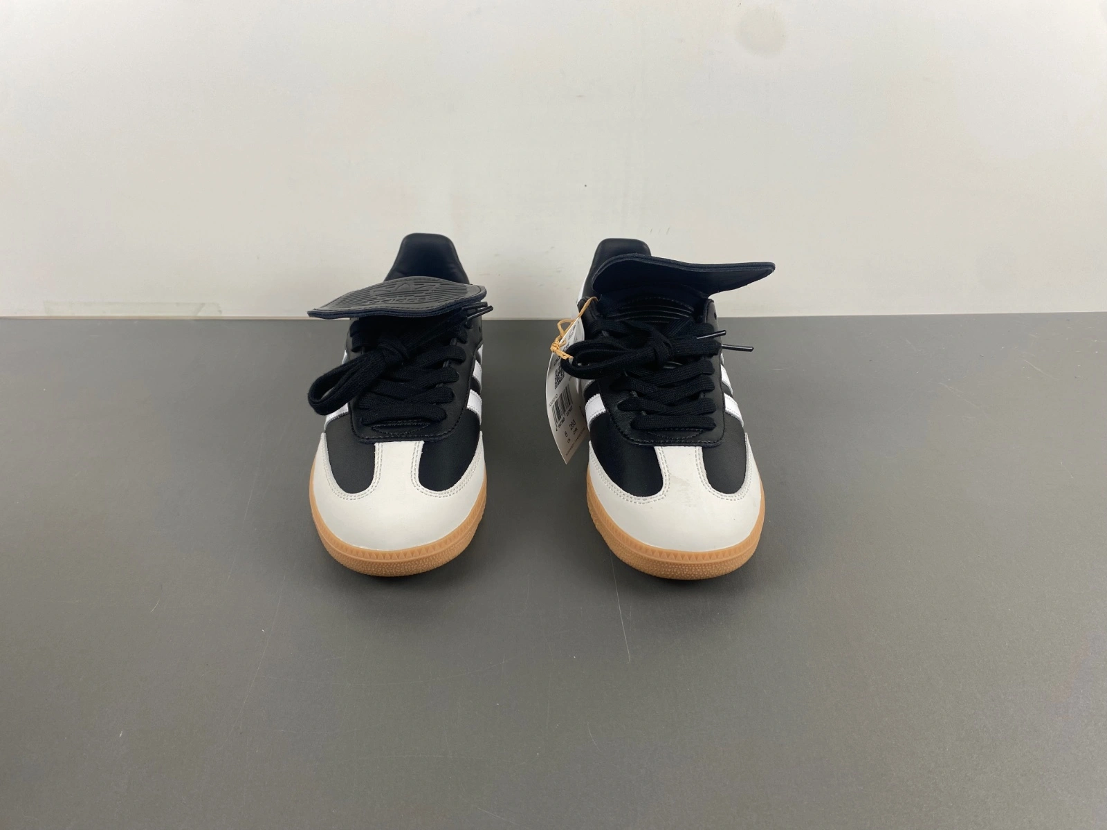 Breathable Samba LT Black White IG 2784