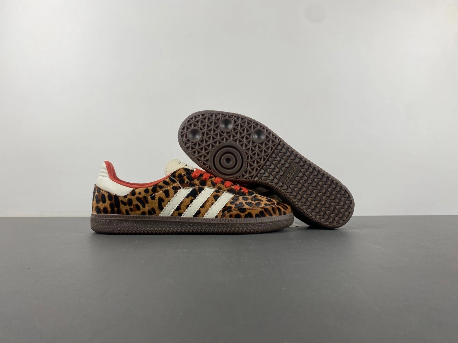 Samba OG Preloved Red Leopard JI SmoothTexture 2771