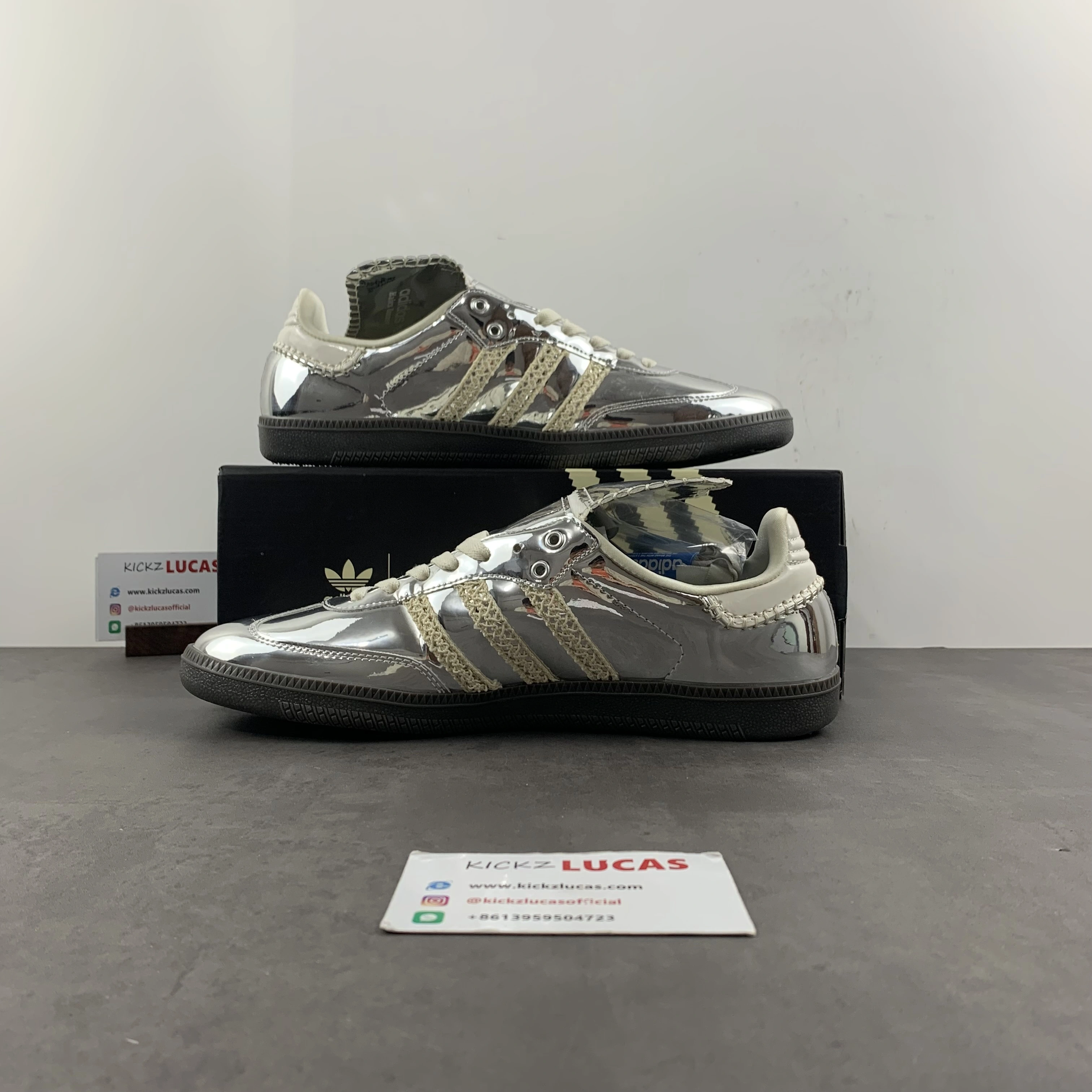 Effortless Samba Wales Bonner Silver IG 2795