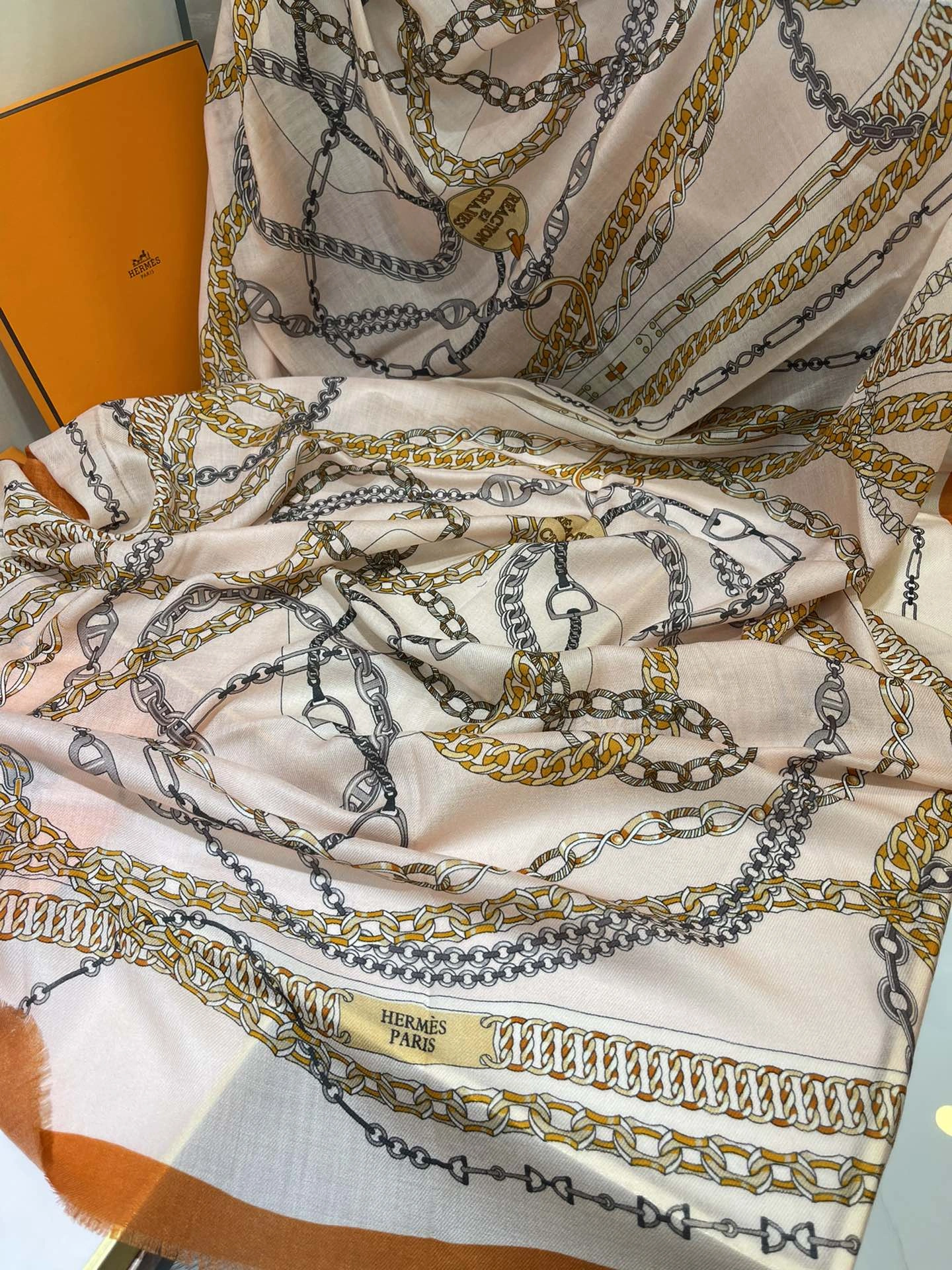Durable Scarf 100*200cm 17855