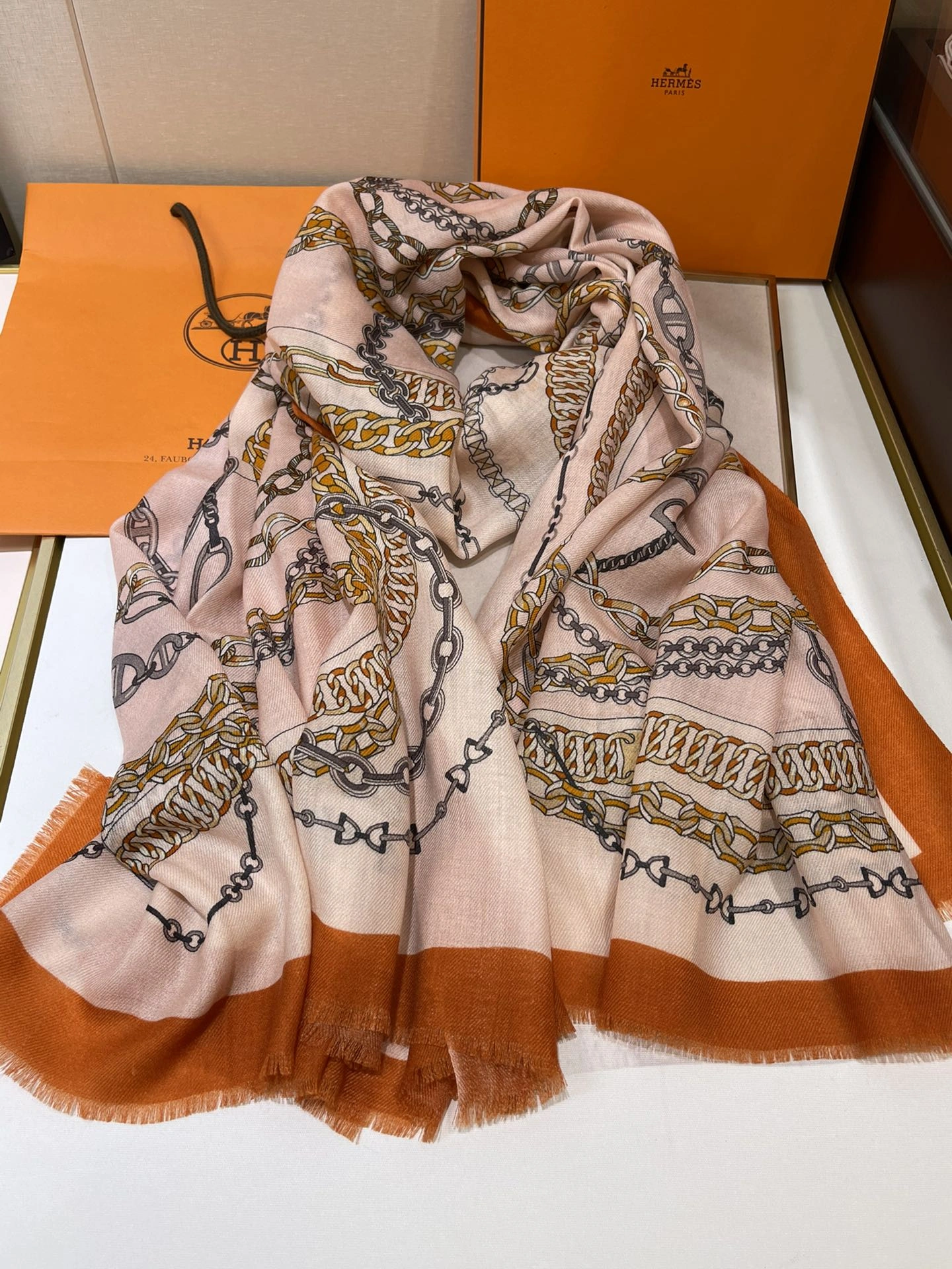 Durable Scarf 100*200cm 17855