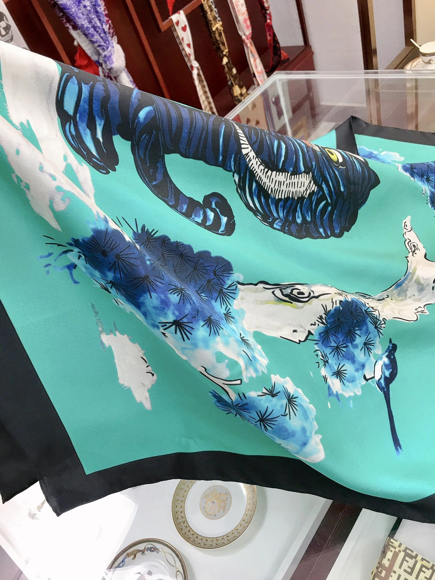 Scarf 110*110cm WellDesigned 17928