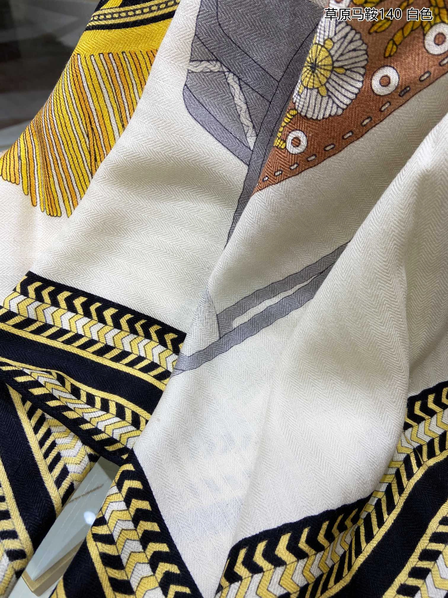 Practical Scarf 140*140cm 17894