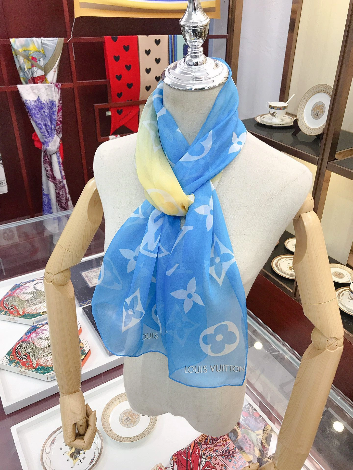 Attractive Scarf 162*35cm 17920