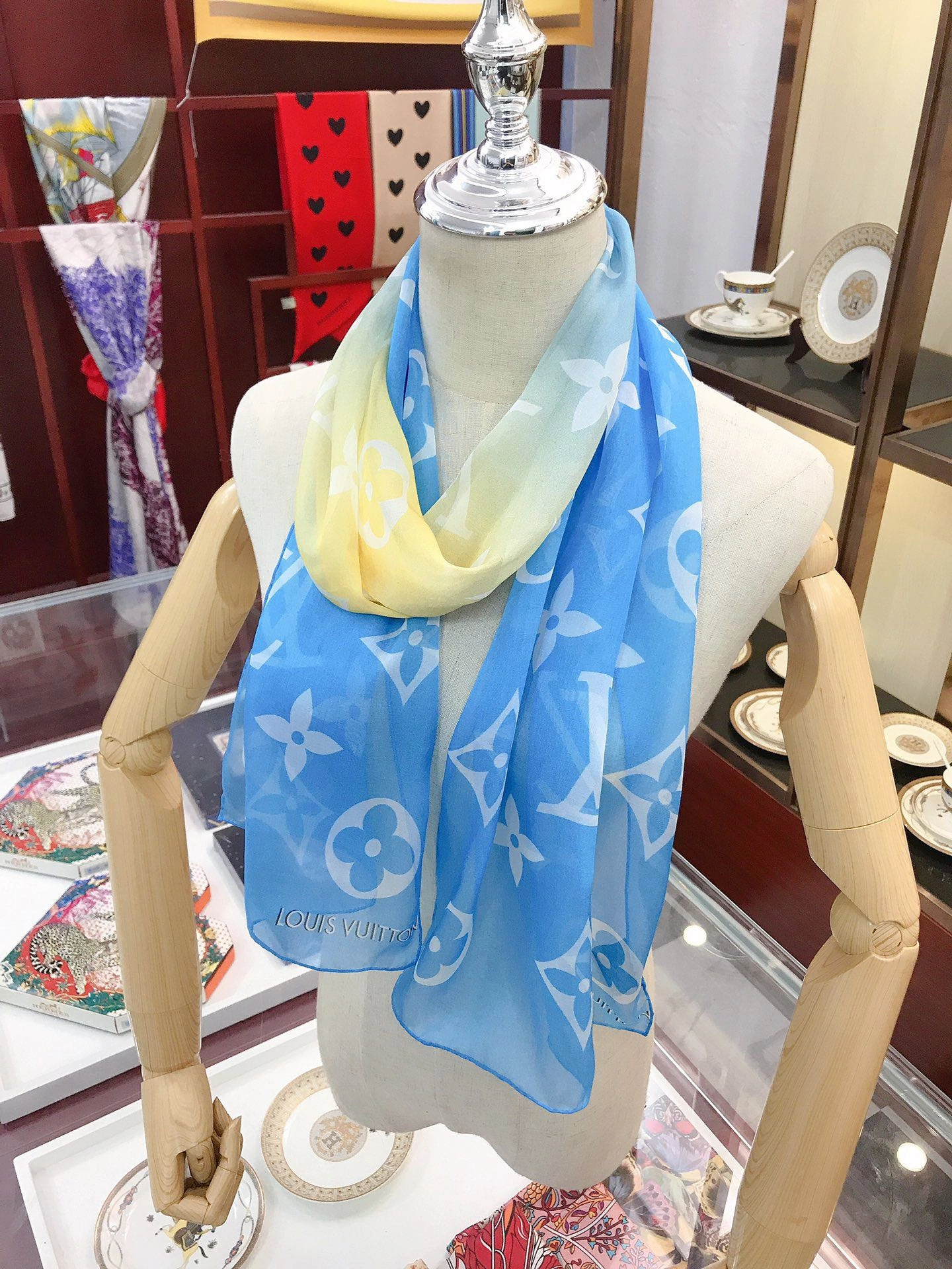 Attractive Scarf 162*35cm 17920
