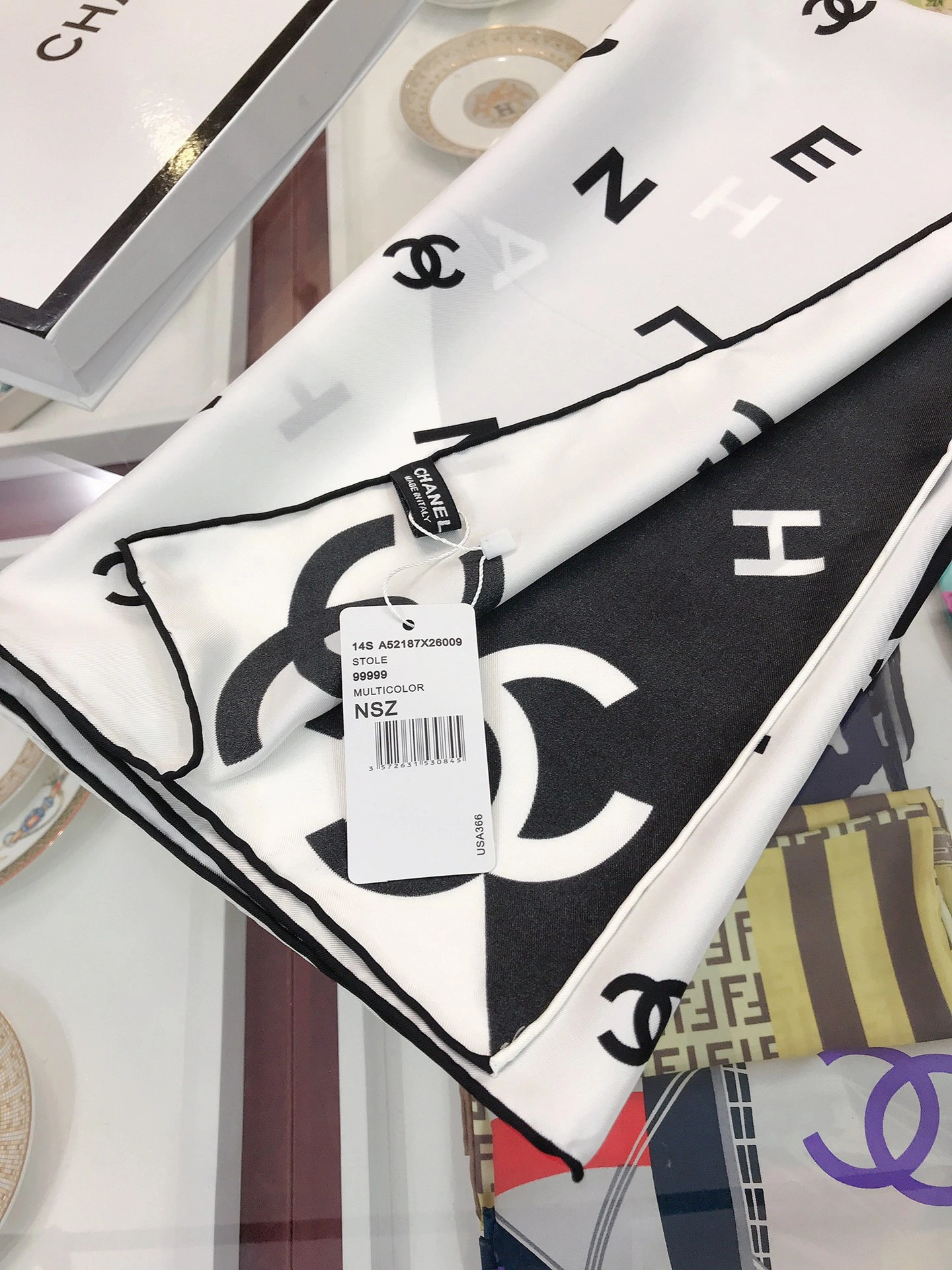 UrbanStyle Scarf 90*90cm 18019