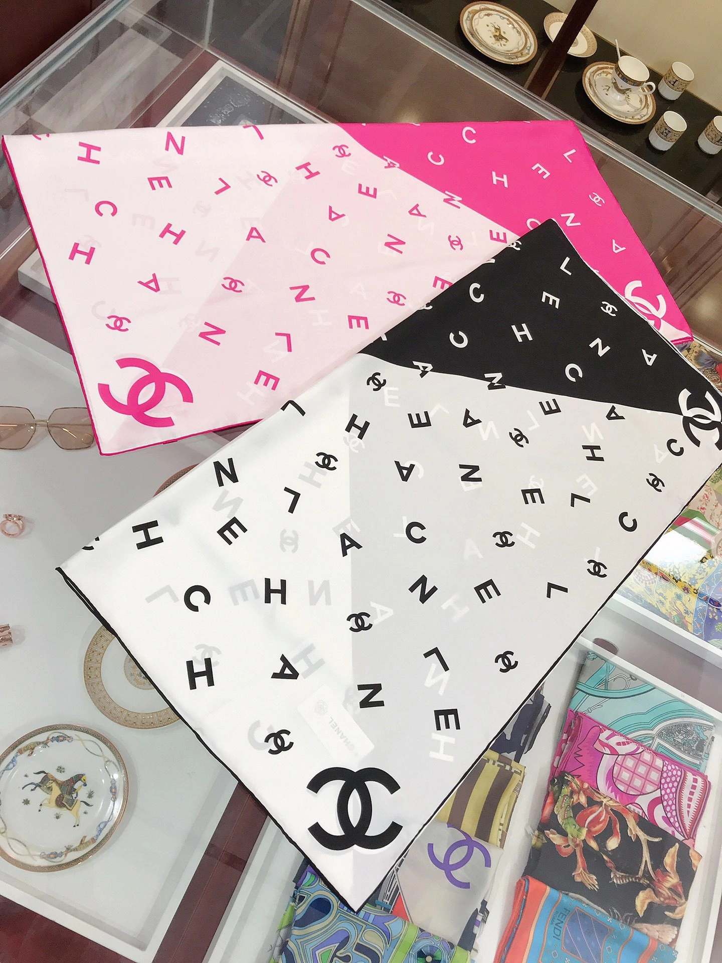 UrbanStyle Scarf 90*90cm 18019