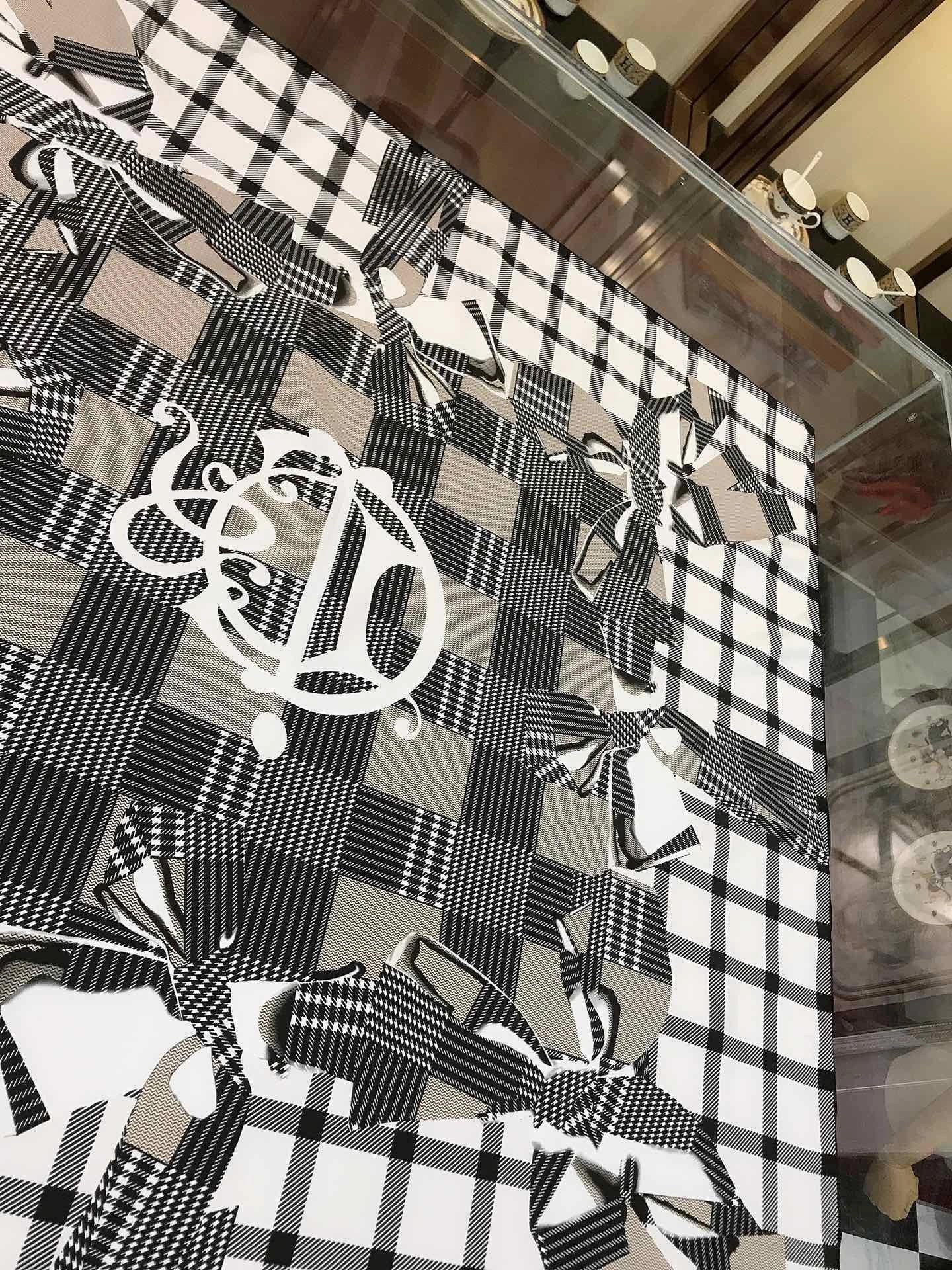 Scarf 90*90cm Minimalist 17925