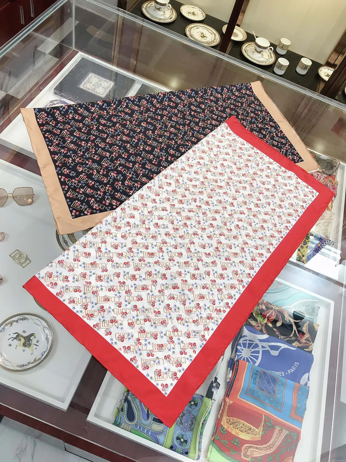 Scarf 90*90cm HighQuality 17923