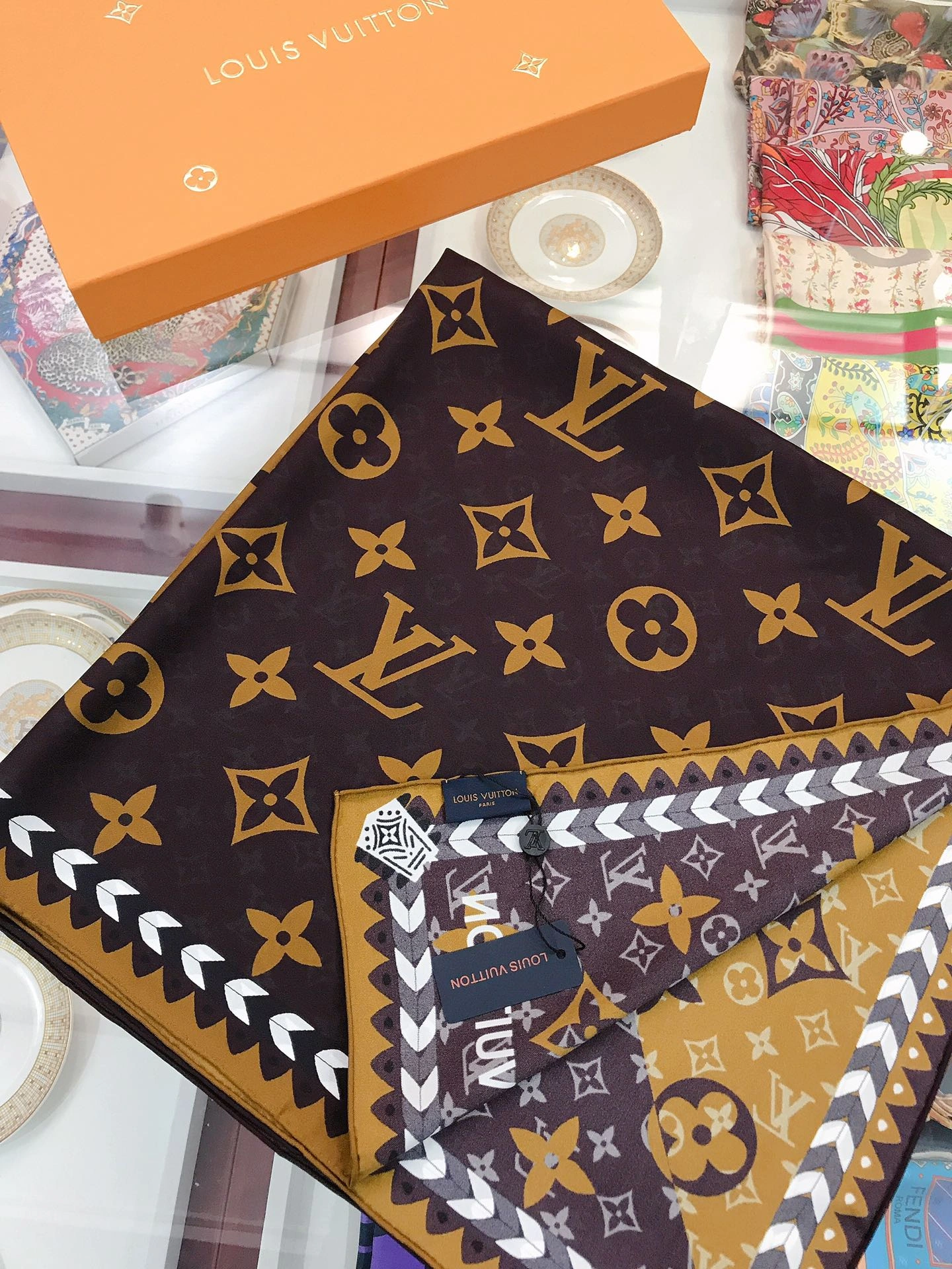 Scarf 90*90cm WaterResistant 18027