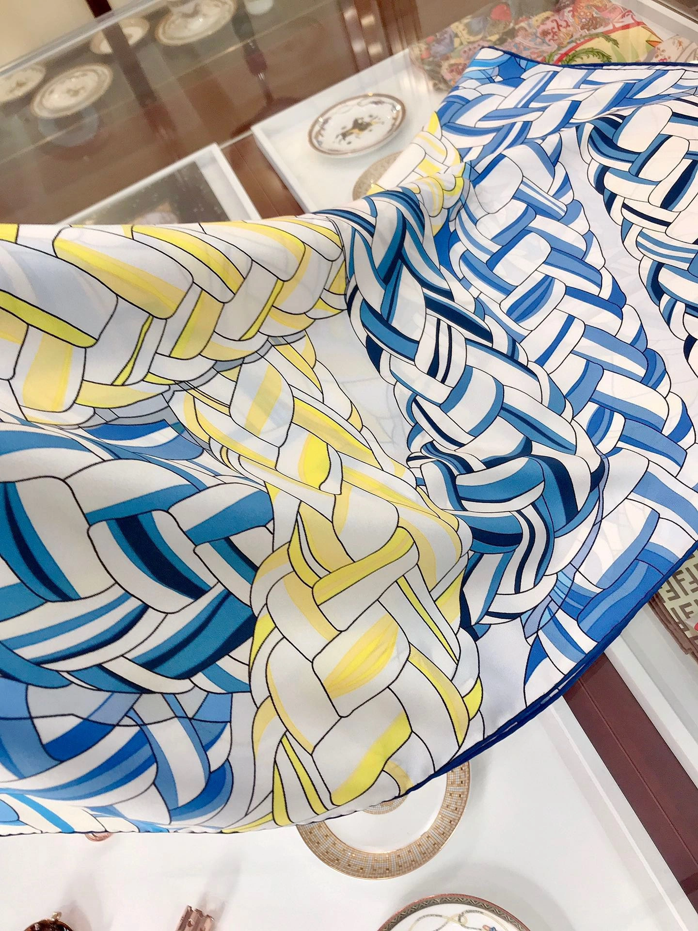 DailyWear Scarf 90*90cm 18018