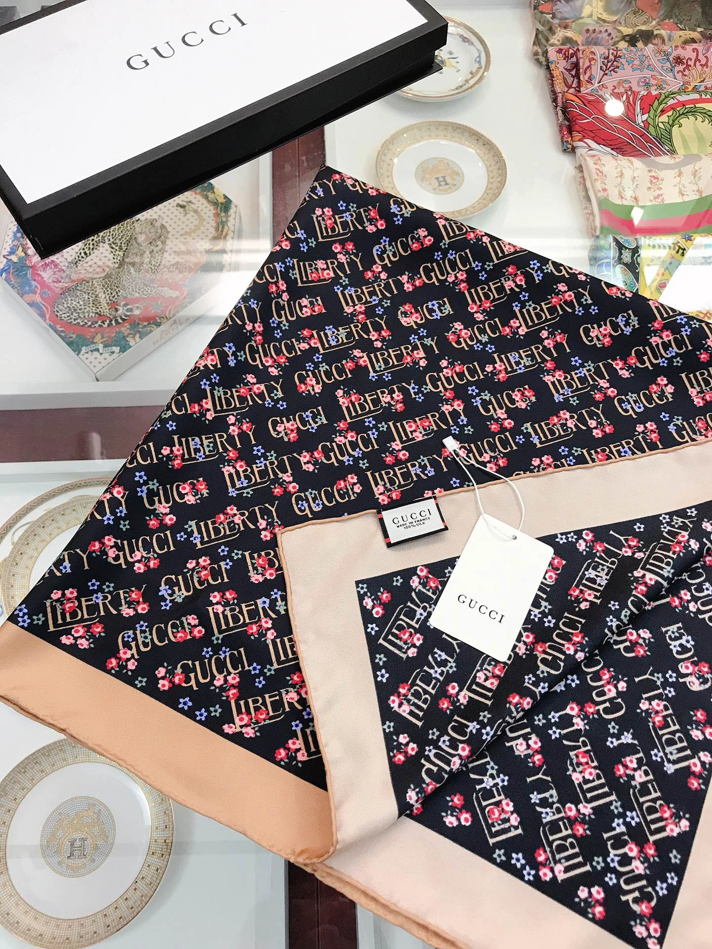 Scarf 90*90cm HighQuality 17923