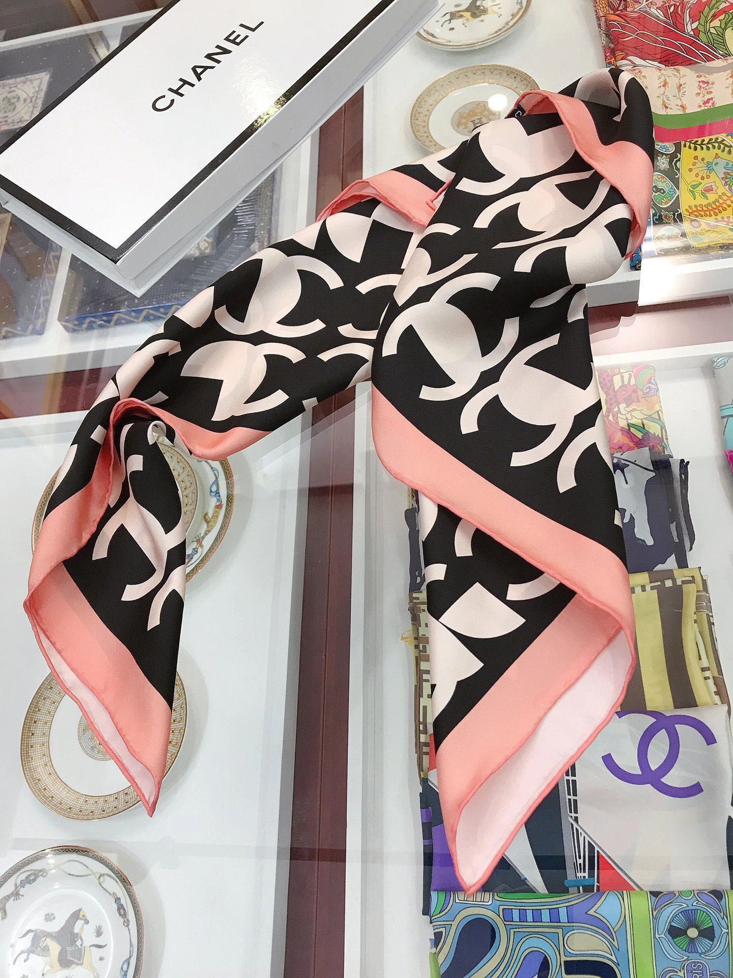 Scarf 90*90cm Tailored 17924