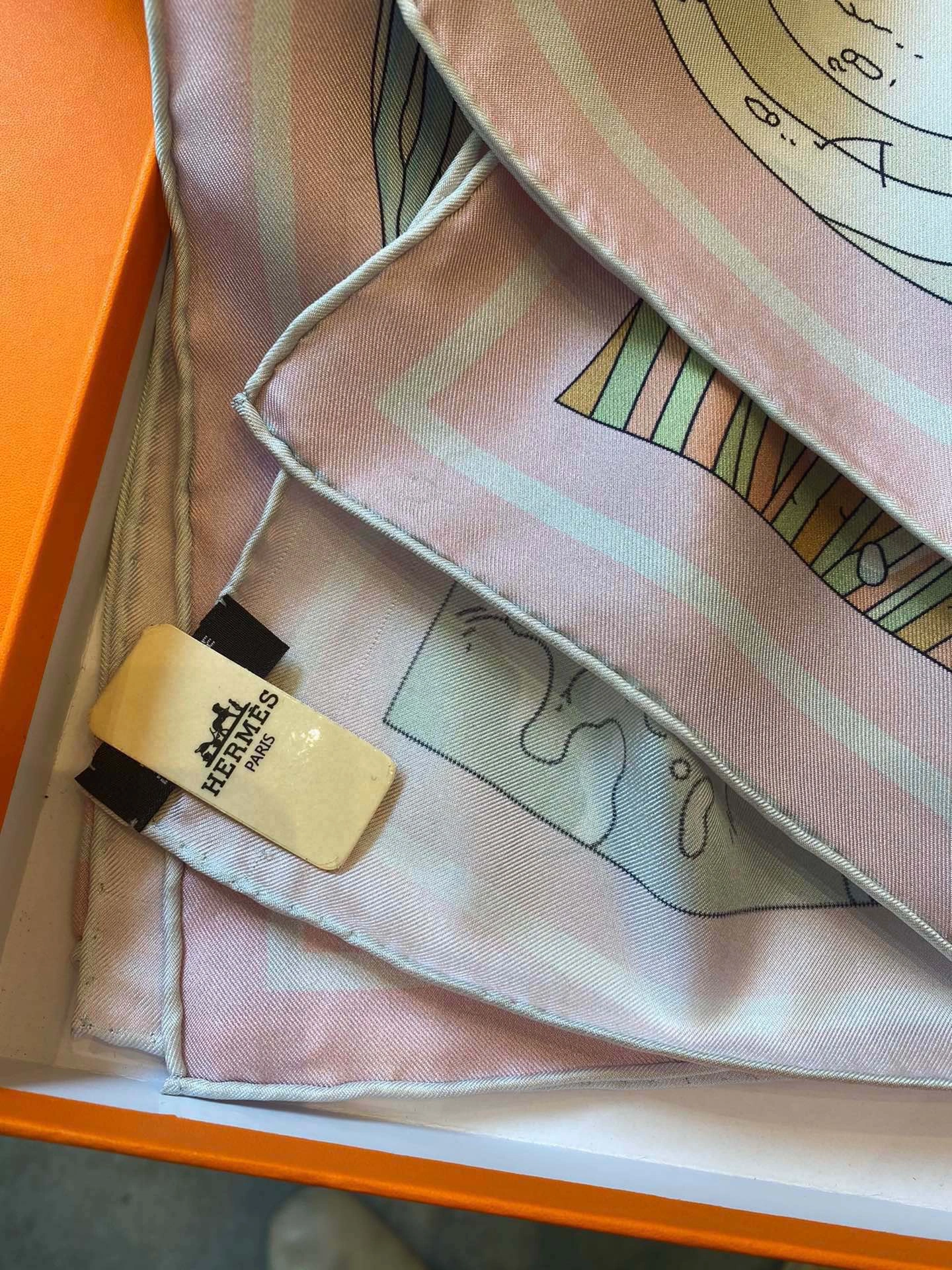 Scarf 90*90cm Effortless 18010