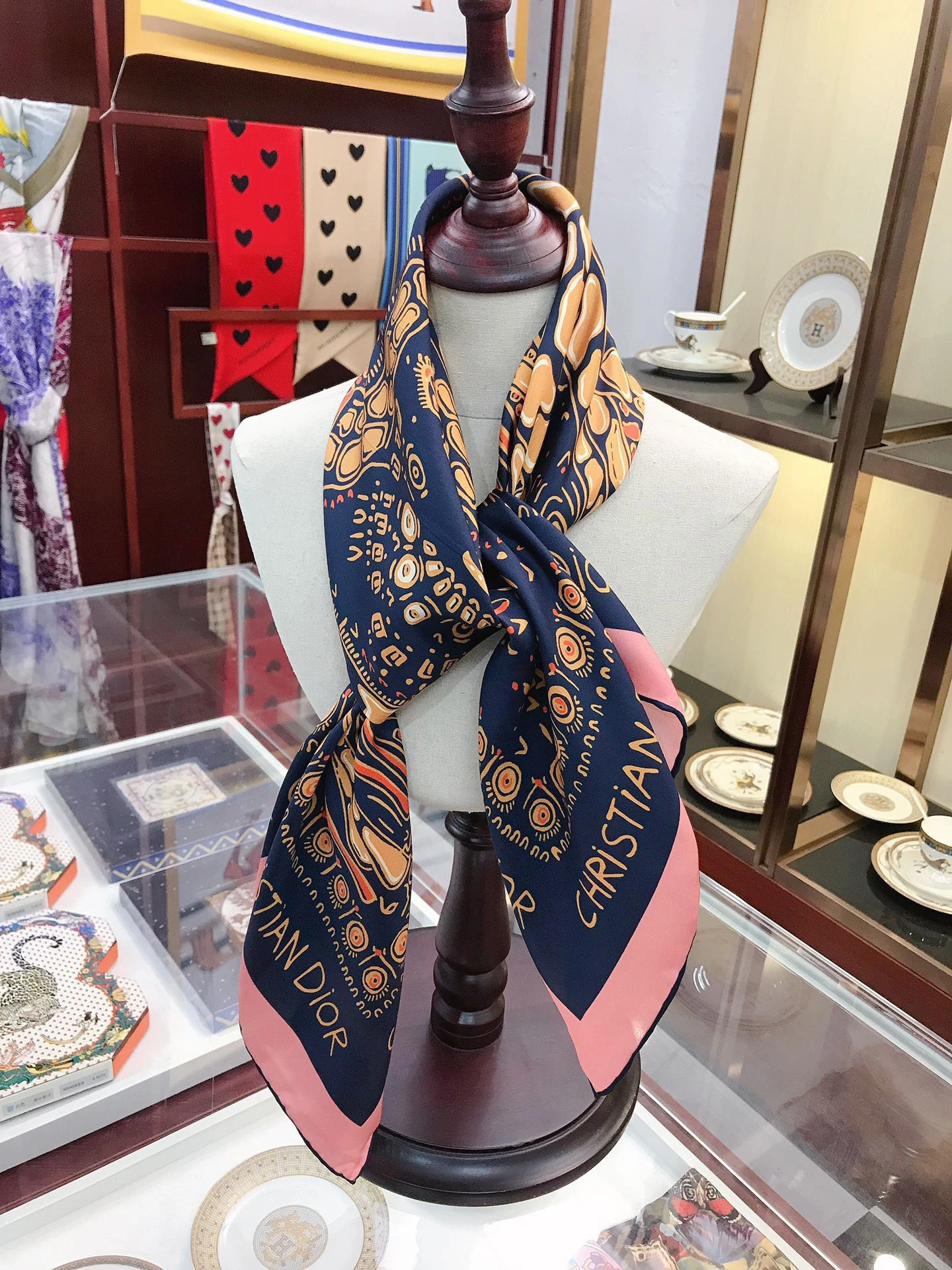DailyWear Scarf 90*90cm 17902