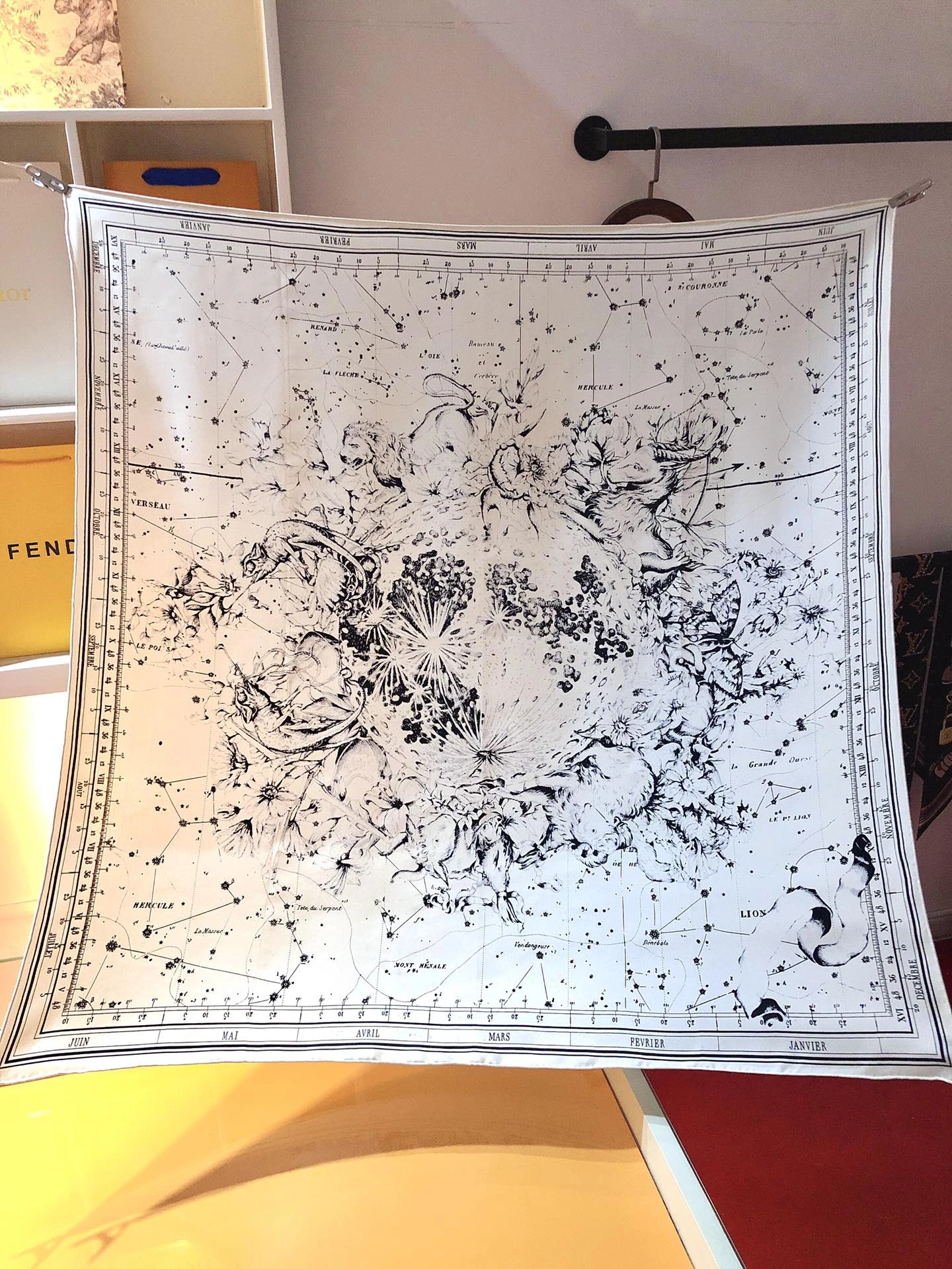Scarf 90X90cm ModernLook 18004