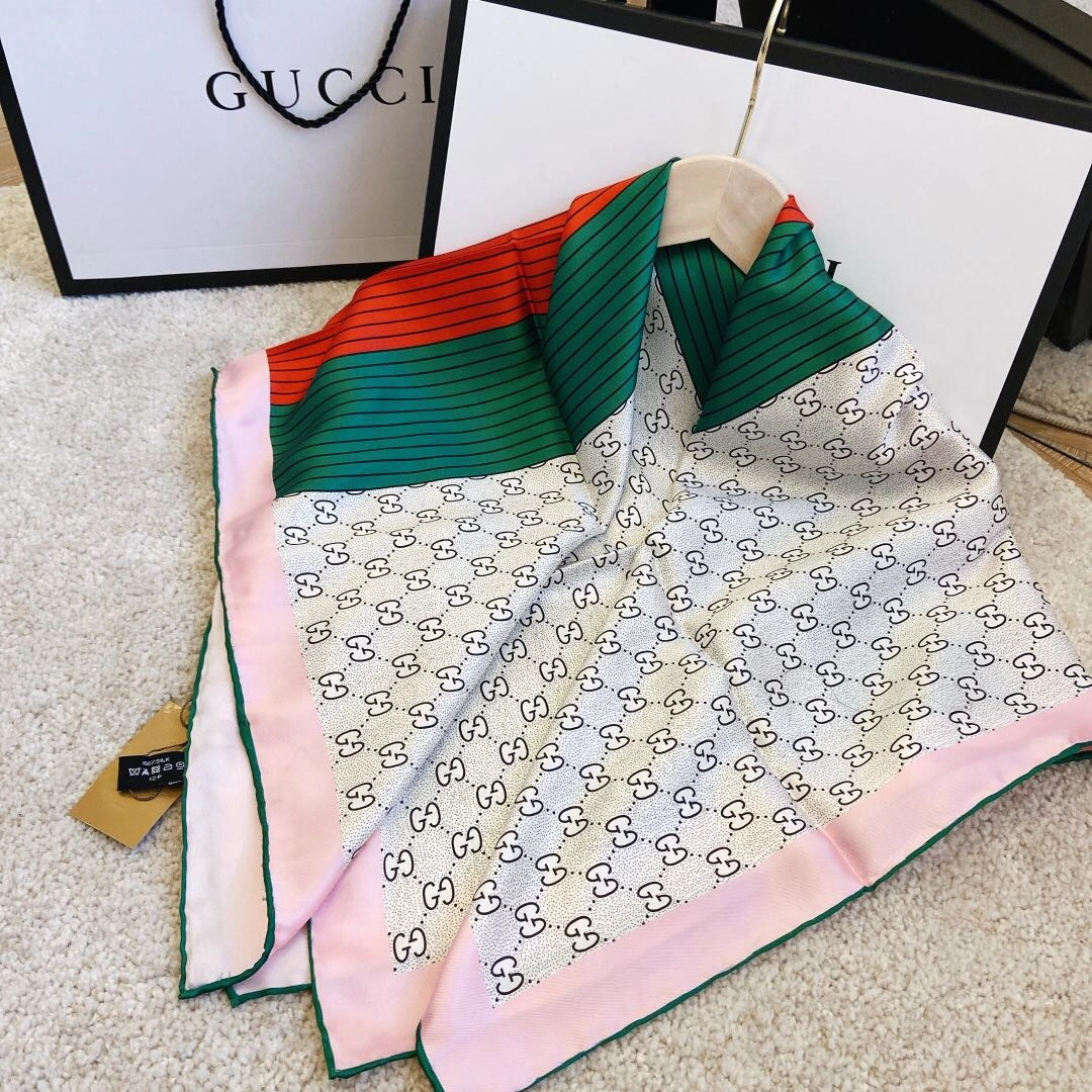 Scarf 90X90cm FastDry 17949