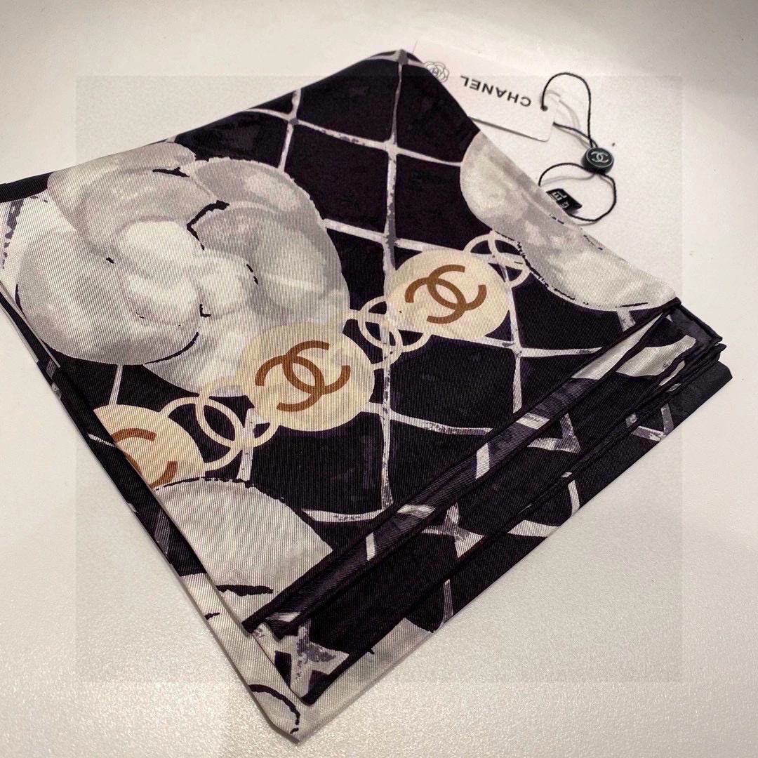 Sophisticated Scarf 90X90cm 17956