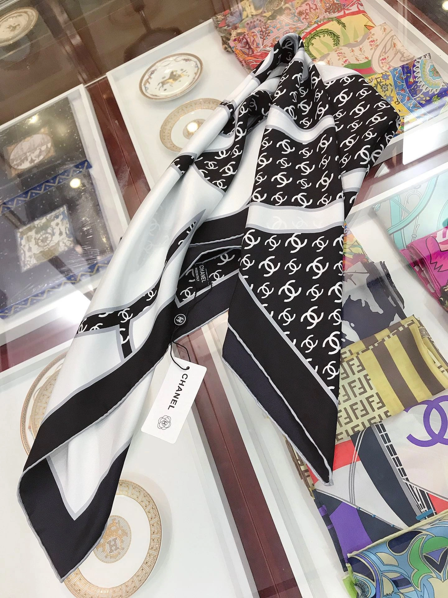 Stretchable Scarf 90x90cm 17931