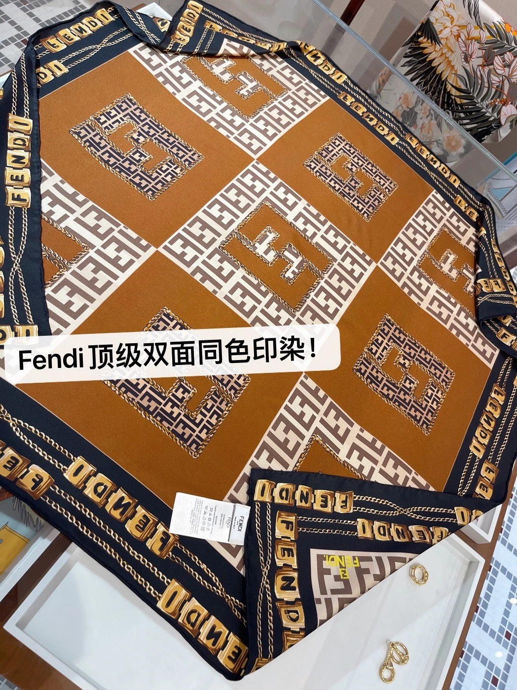 FashionForward Scarf 90x90cm 18030