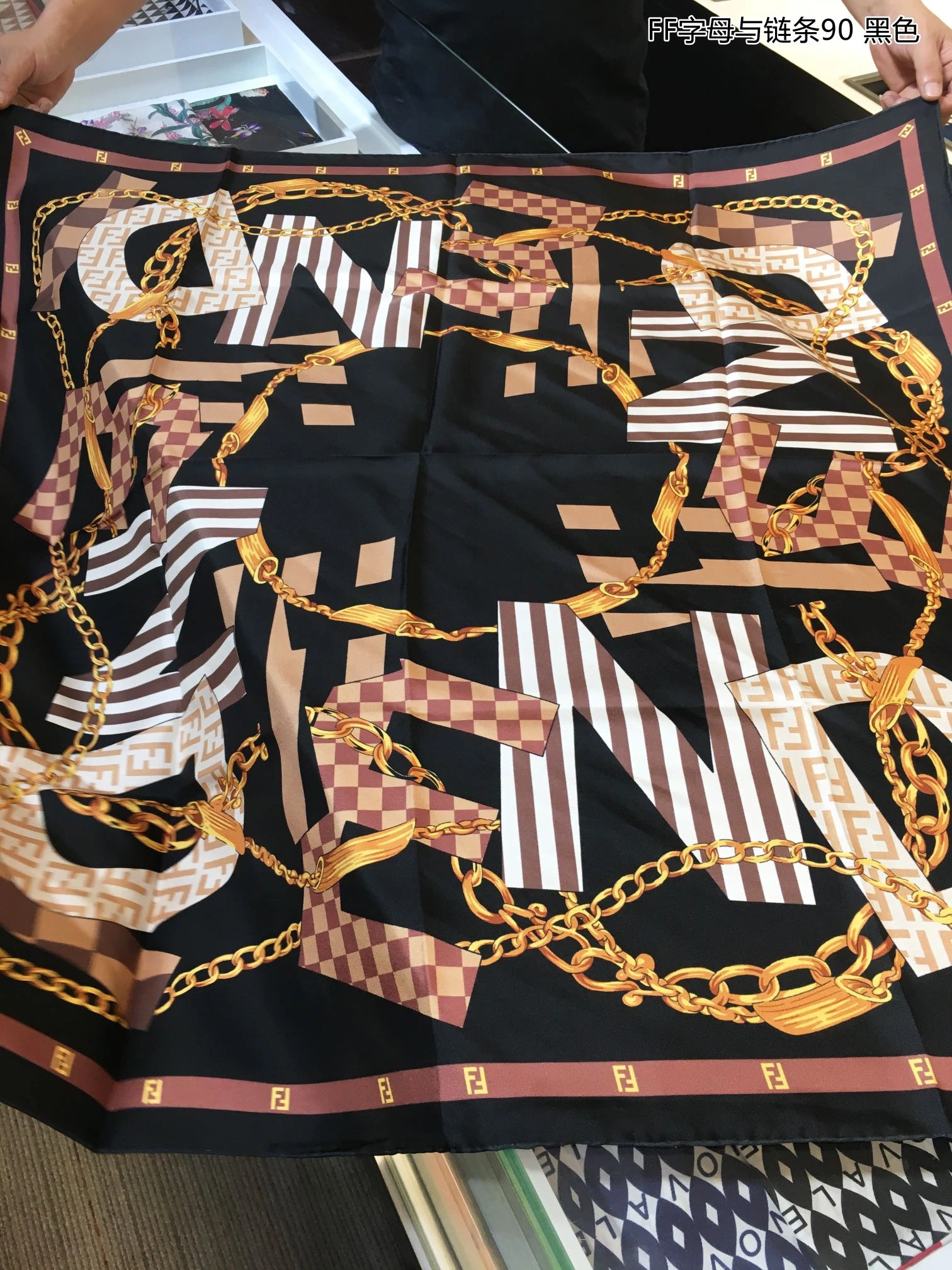Scarf 90x90cm Durable 17939