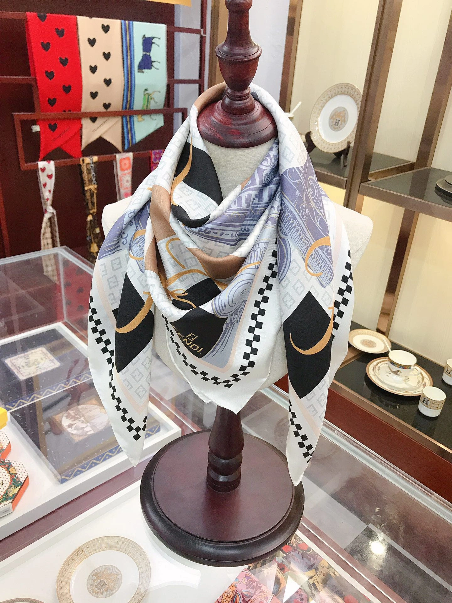Scarf 90x90cm Colorful 17930