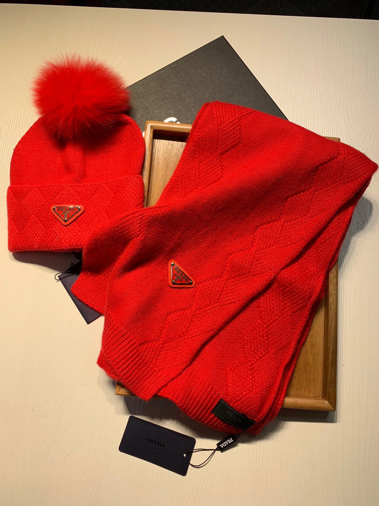 Scarf three-piece Reliable 17866
