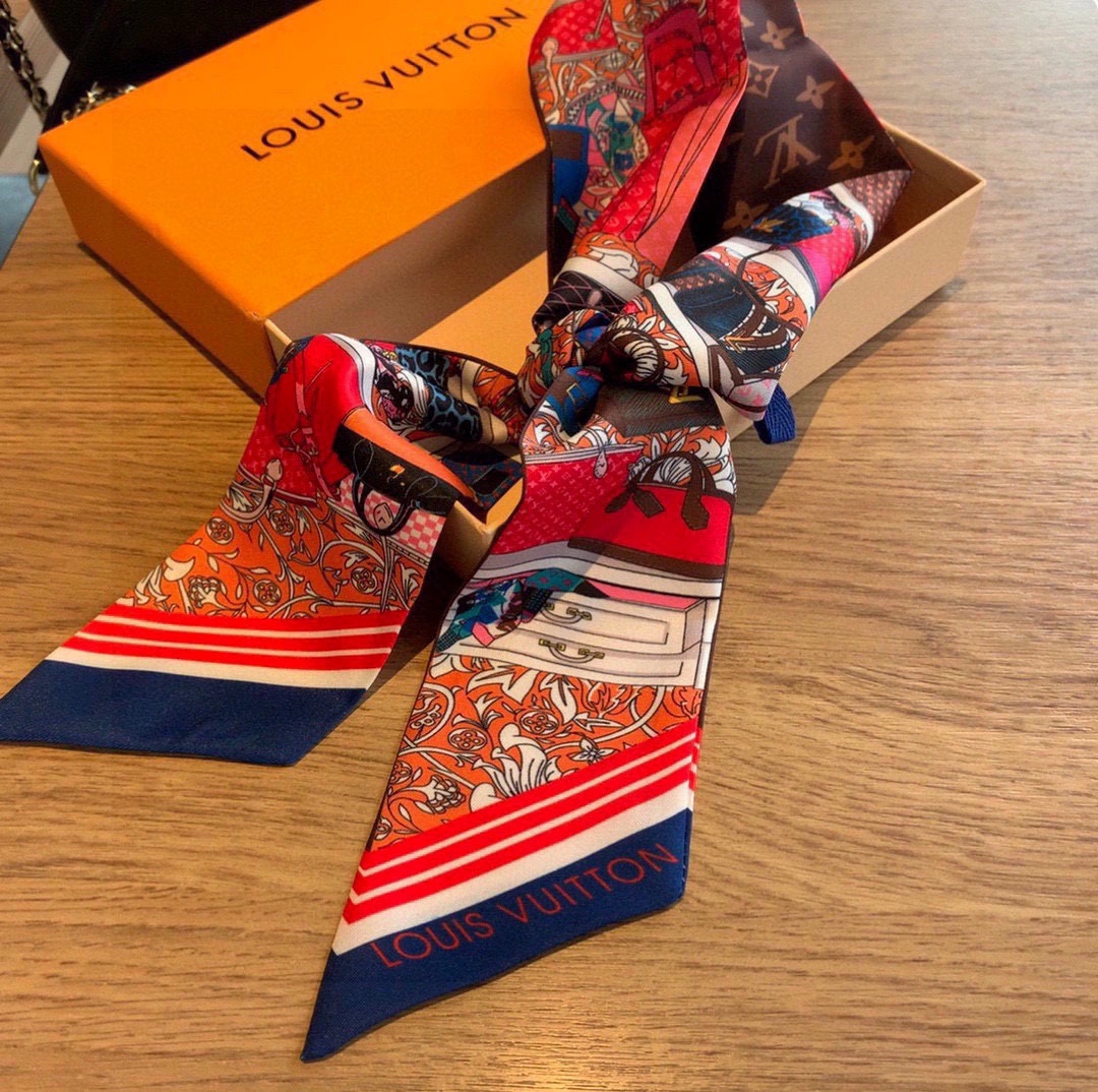Effortless Scarf 18034