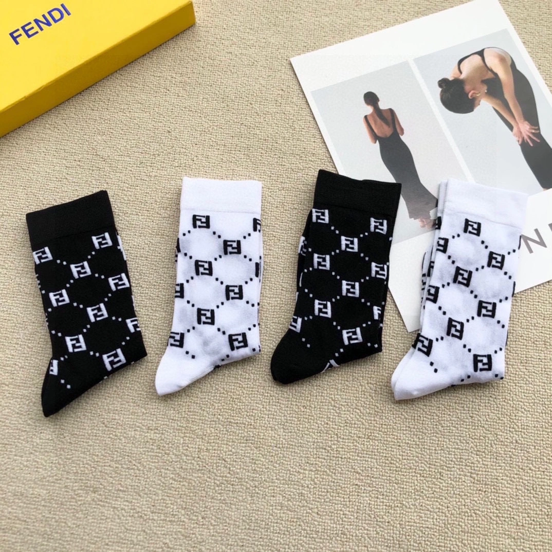RelaxedFit Socks 4pairs 18262