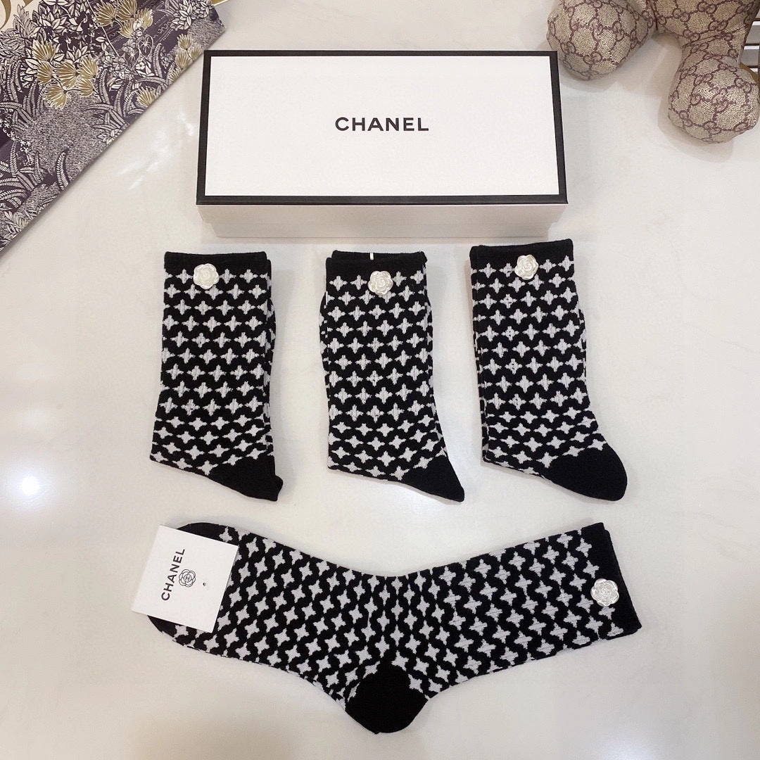 Breathable Socks 4pieces 18403