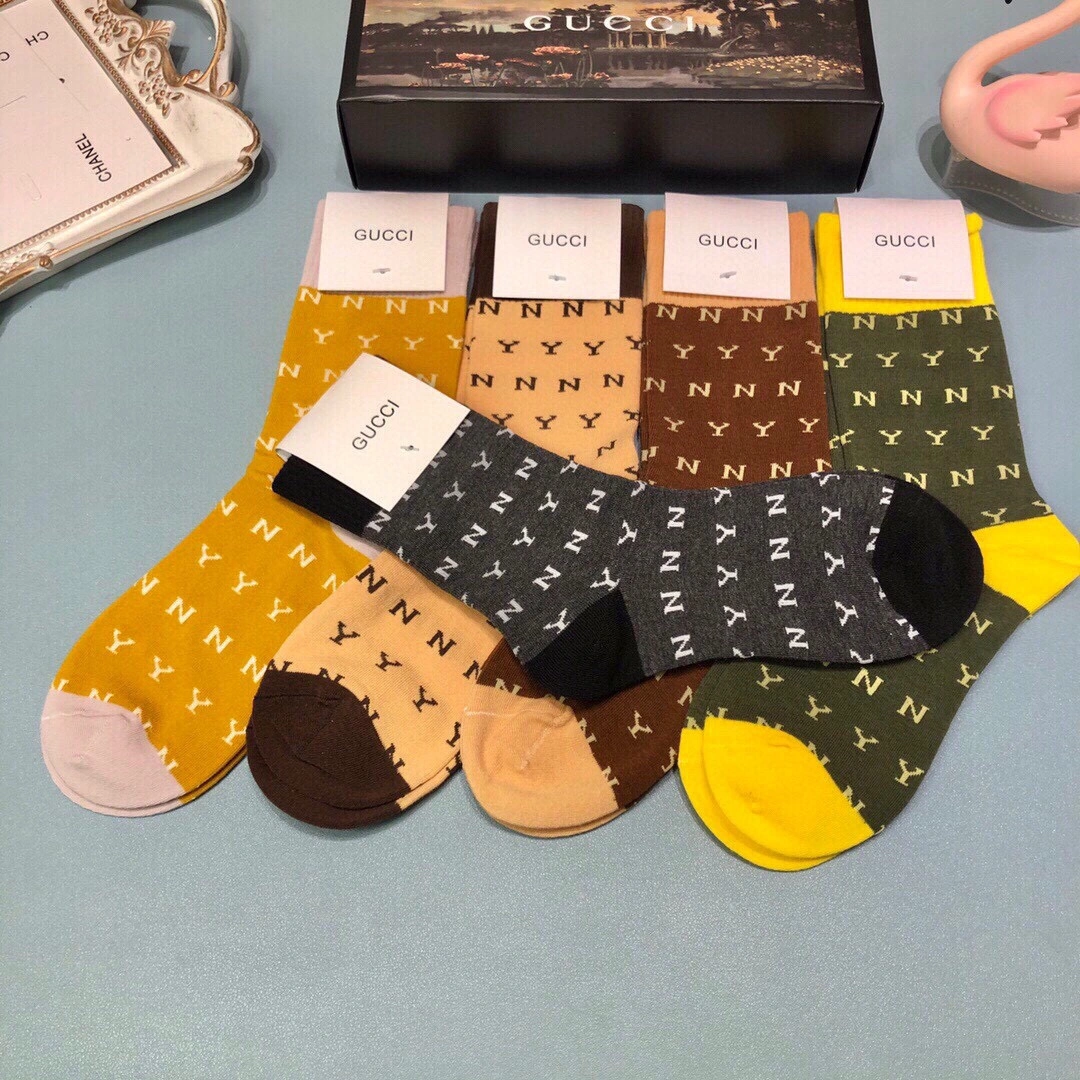 Socks 5 pairs Packable 18174