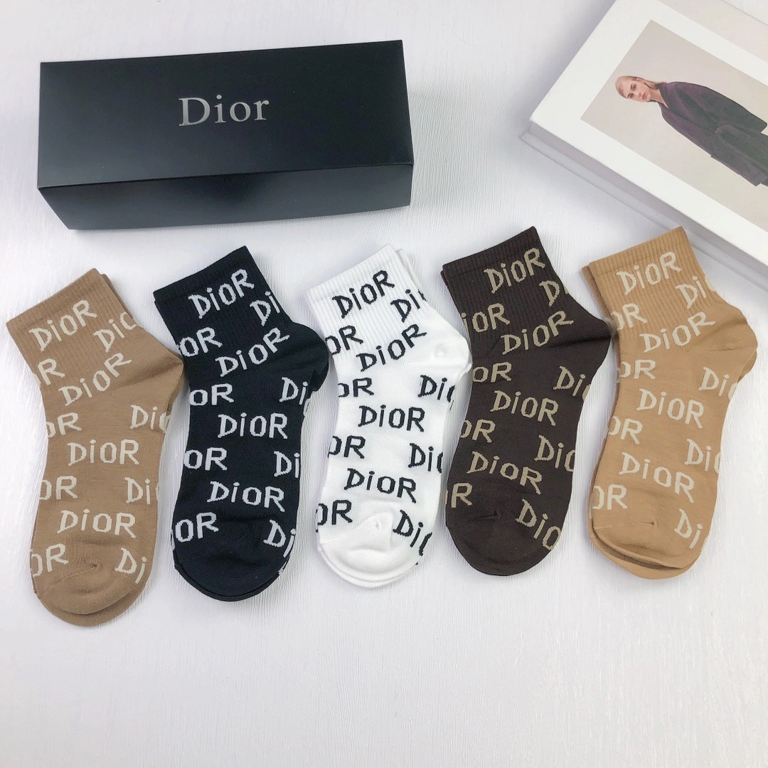 Socks 5 pairs WrinkleFree 18119