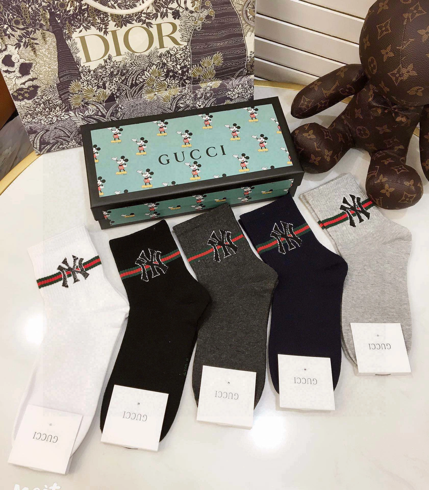 Socks 5pairs TechFriendly 18245